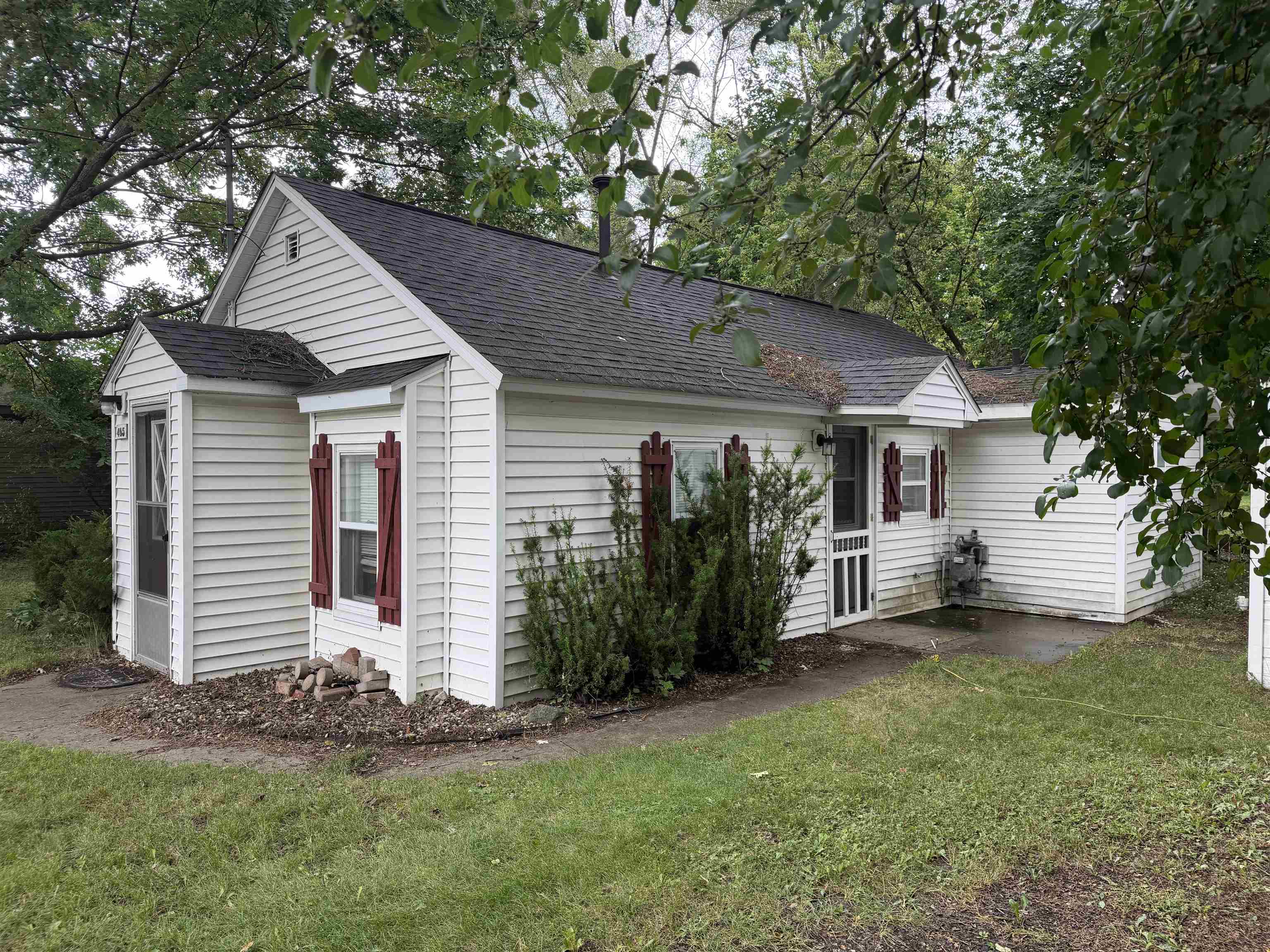 2nd image of 405 S Maxwell St, Mount Pleasant, MI 48858 | MLS# 80071701