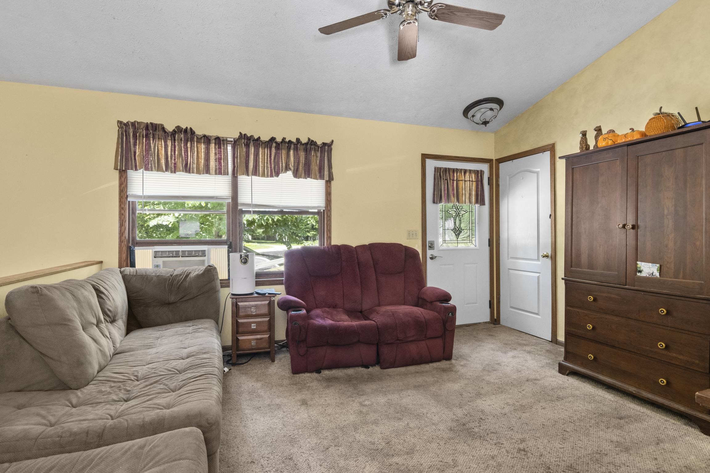 5th image of 19239 Oak Hollow Dr, Lake Ann, MI 49650 | MLS# 80071714