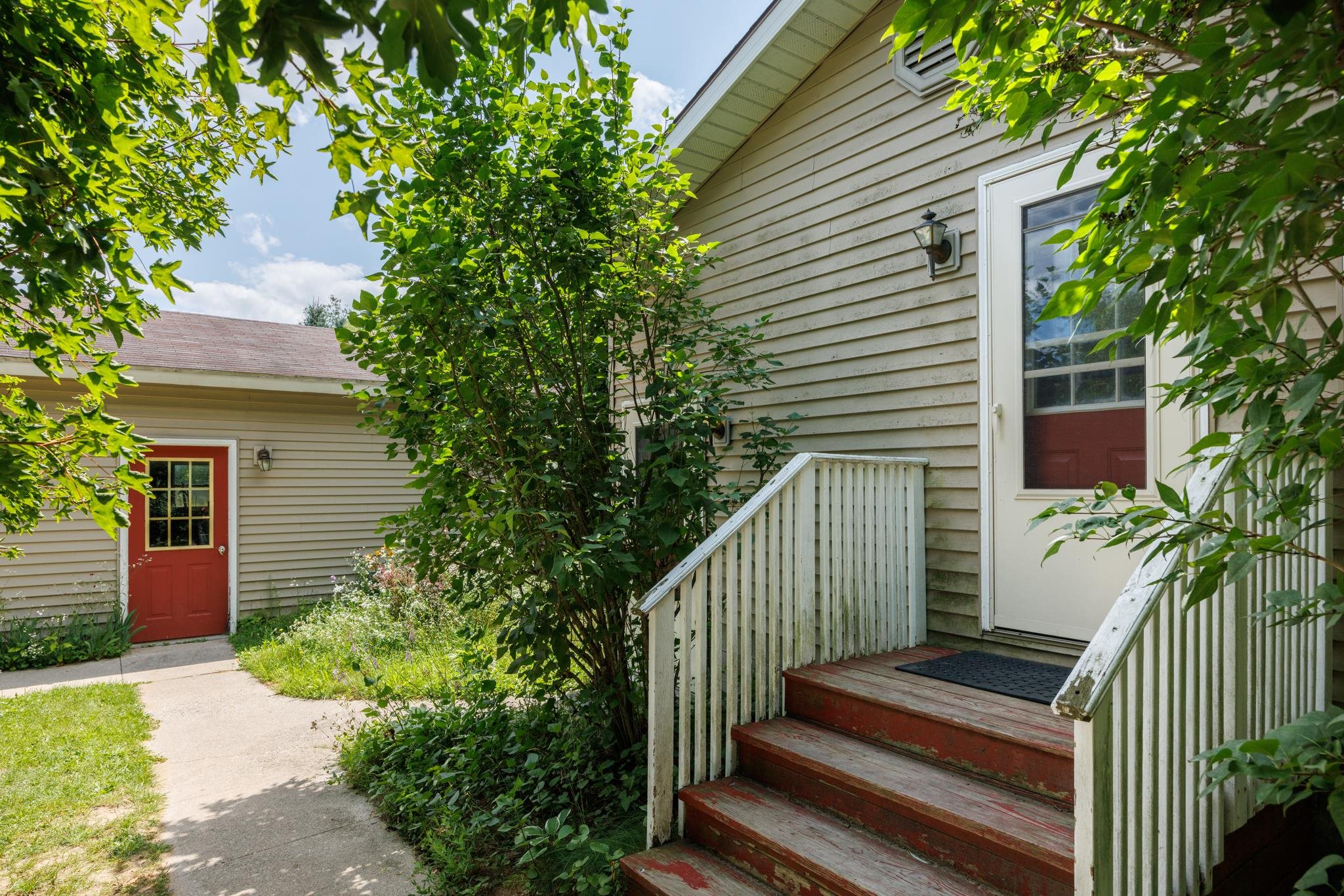 4th image of 78 Dusty Ln, Maple City, MI 49664 | MLS# 80071741