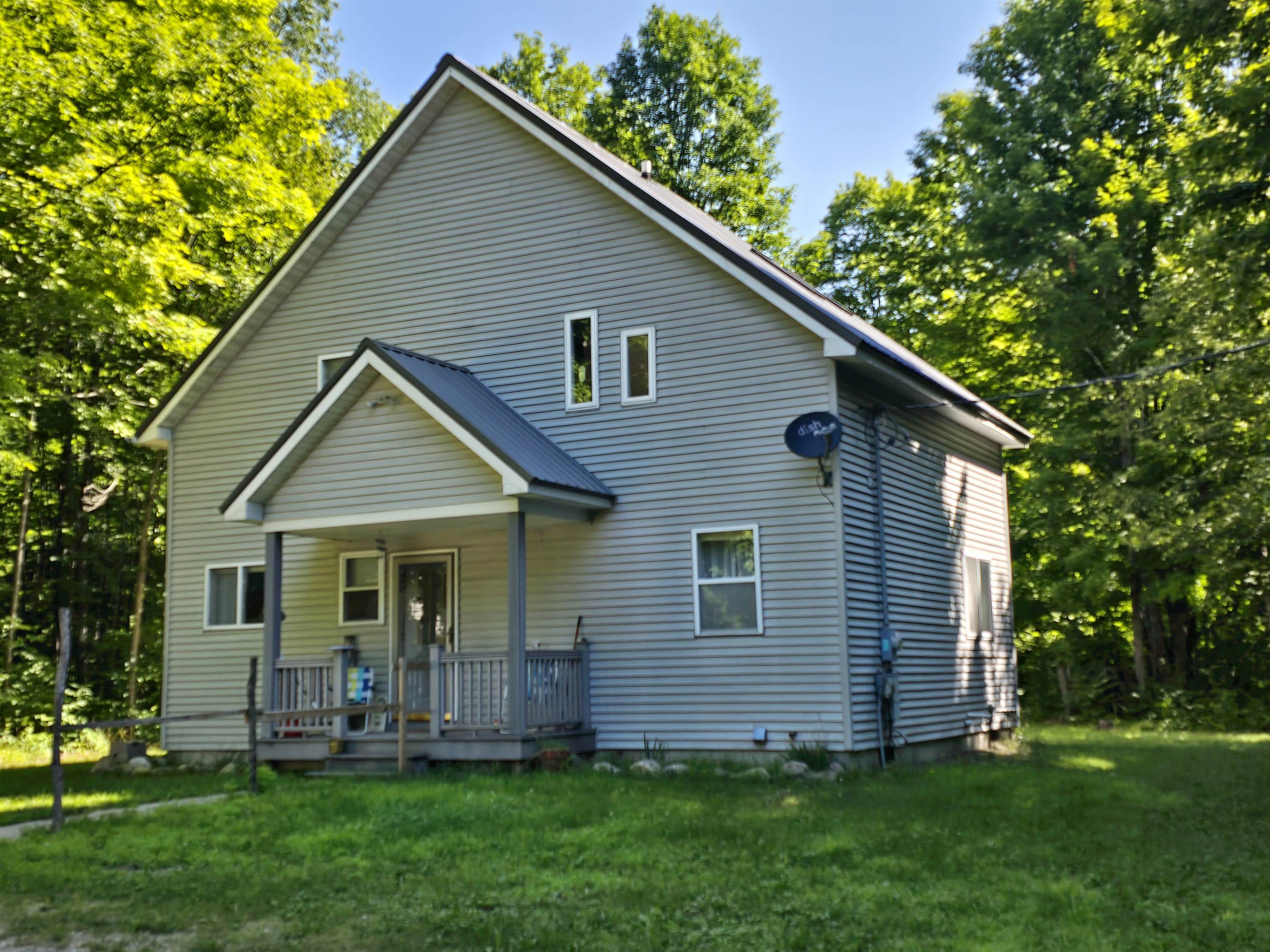 2nd image of 3878 Vista Valley Trl, Mesick, MI 49668 | MLS# 80071761