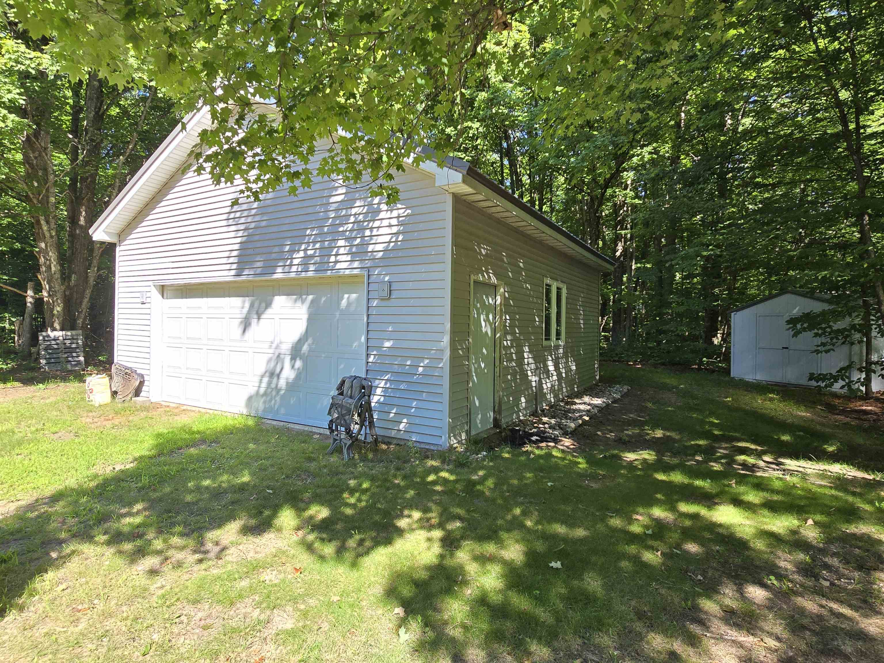 5th image of 3878 Vista Valley Trl, Mesick, MI 49668 | MLS# 80071761