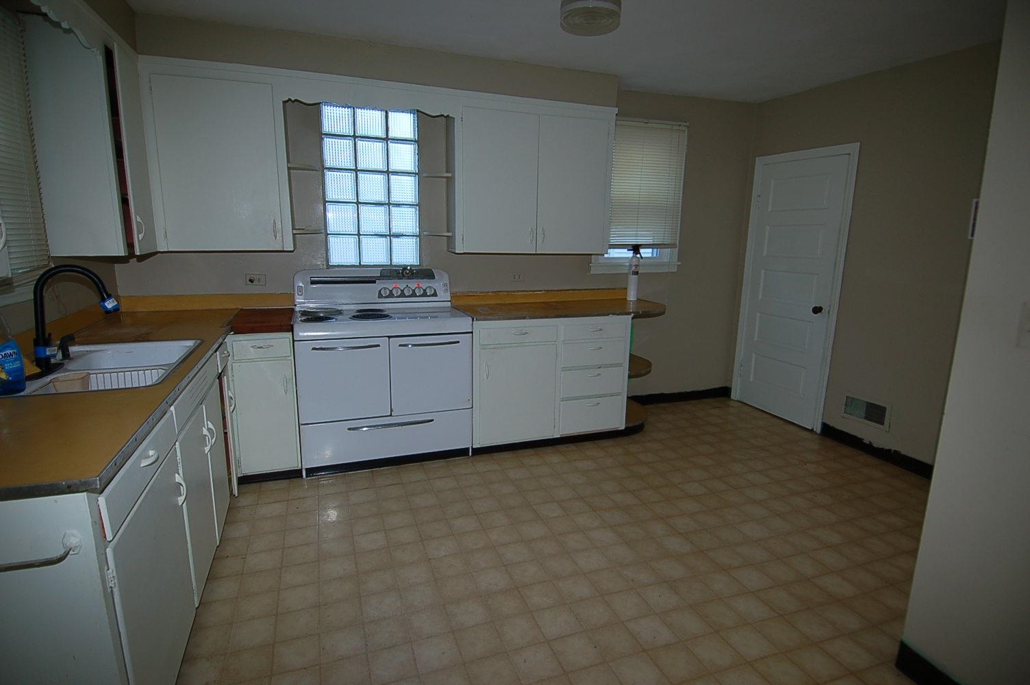 5th image of 405 Prospect St, Cadillac, MI 49601 | MLS# 80071798