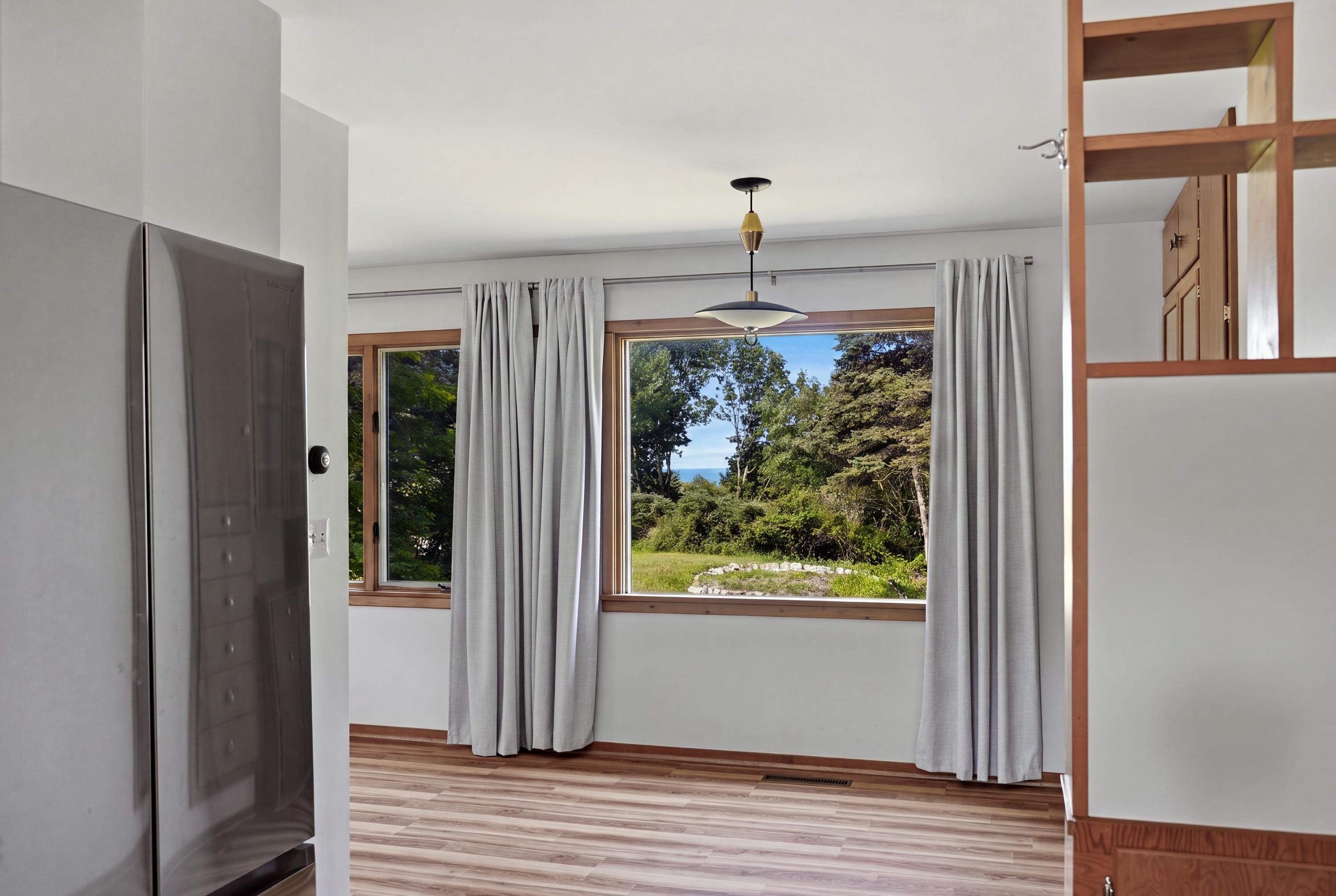 4th image of 152 Sunset Dr, Frankfort, MI 49635 | MLS# 80071803