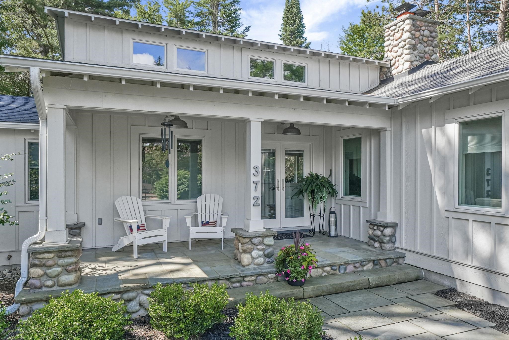 Photo 5 of Single Family Residence at 372 S Shore, Suttons Bay, MI 49682 | MLS# 80071818 |  | Sold on 2026-08-14