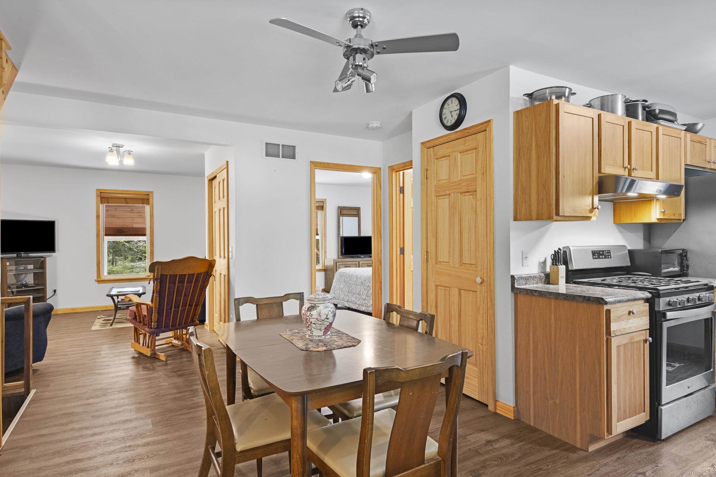 5th image of 16514 Vondra Rd, Thompsonville, MI 49683 | MLS# 80071865