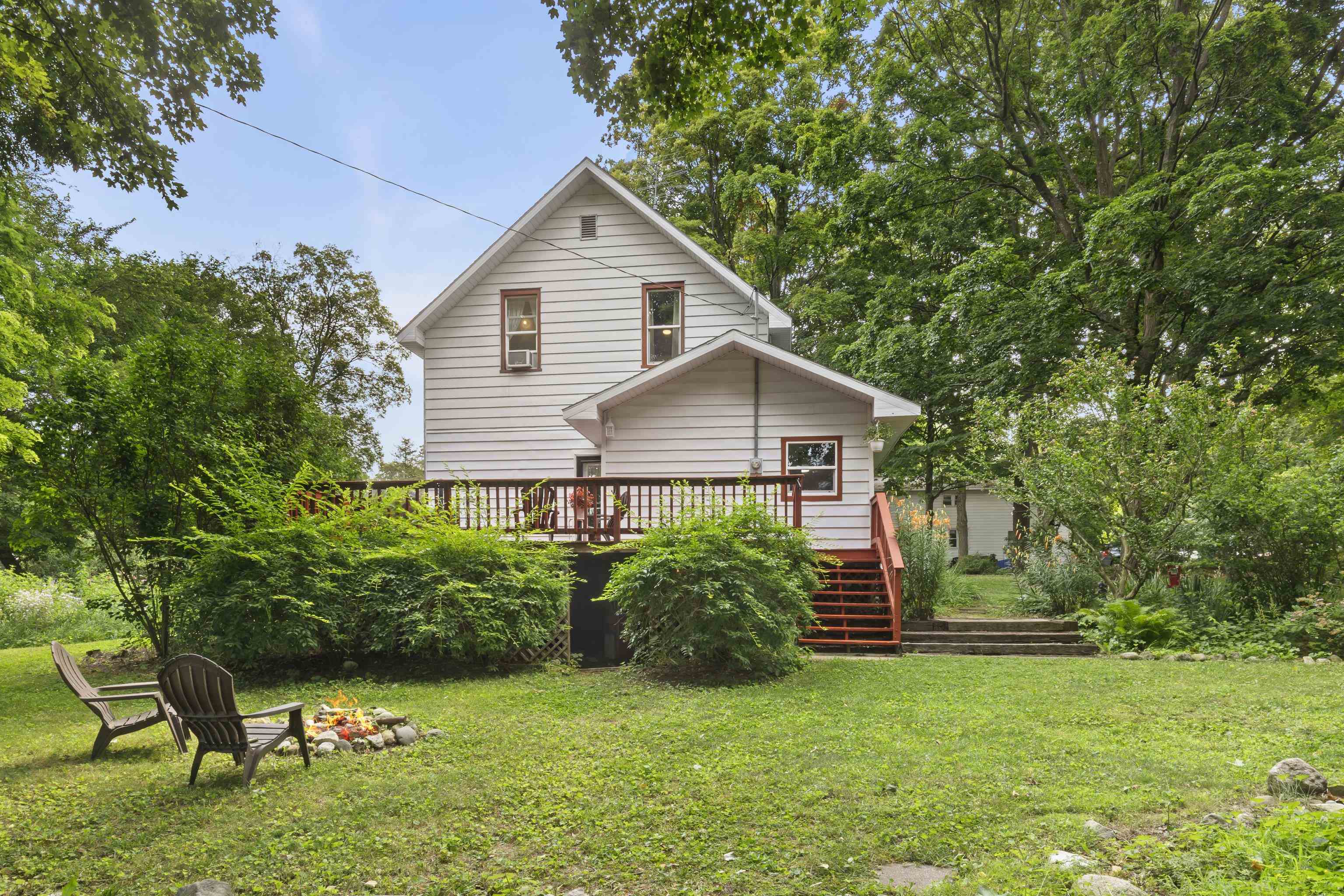 2nd image of 12182 Maple St, Bear Lake, MI 49614 | MLS# 80071871