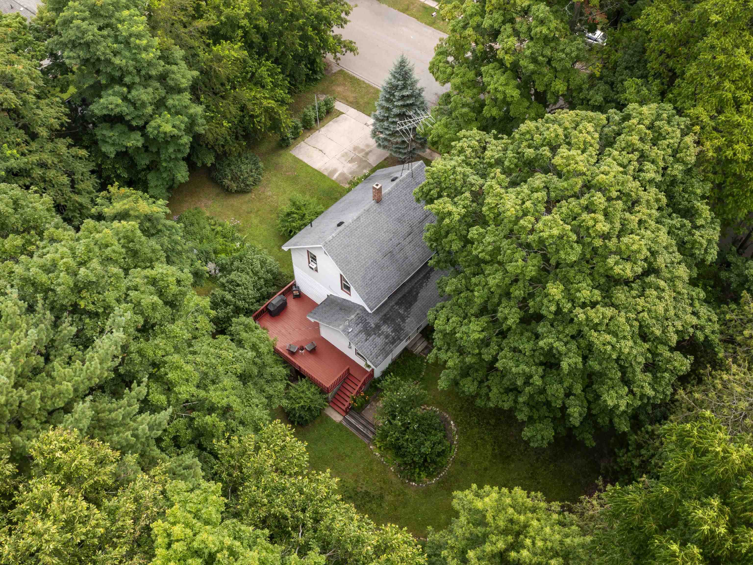 5th image of 12182 Maple St, Bear Lake, MI 49614 | MLS# 80071871