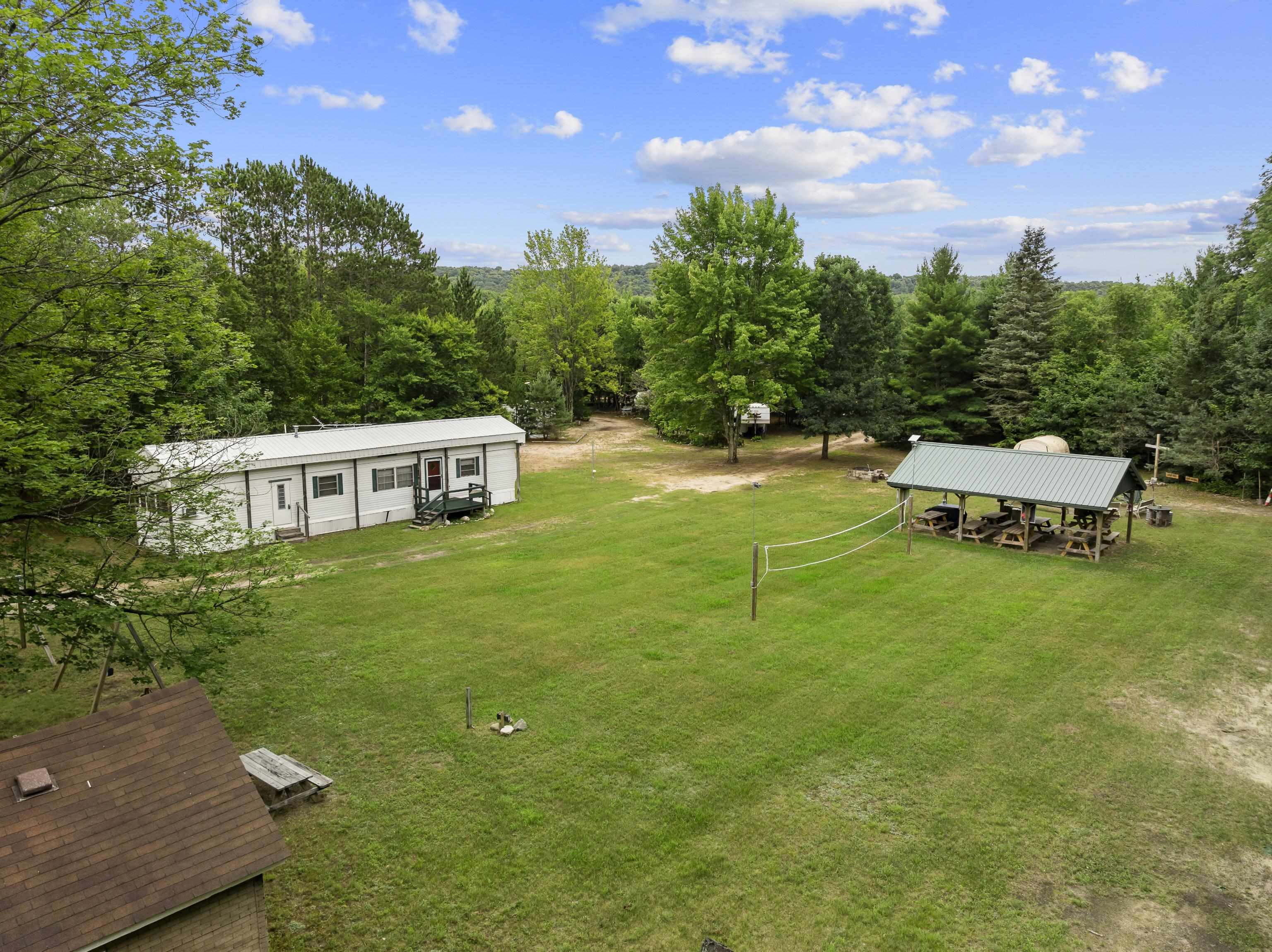 2nd image of 15357 Homestead Rd, Thompsonville, MI 49683 | MLS# 80071873