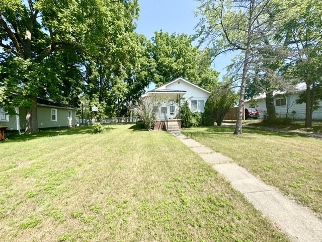 1st image of 1709 Hickory St, Alma, MI 48801 | MLS# 80071896