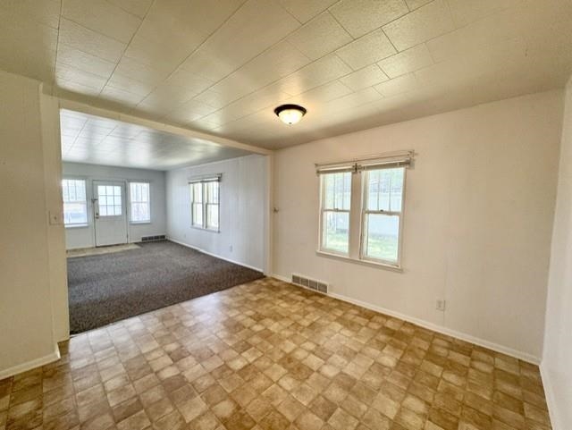 4th image of 1709 Hickory St, Alma, MI 48801 | MLS# 80071896