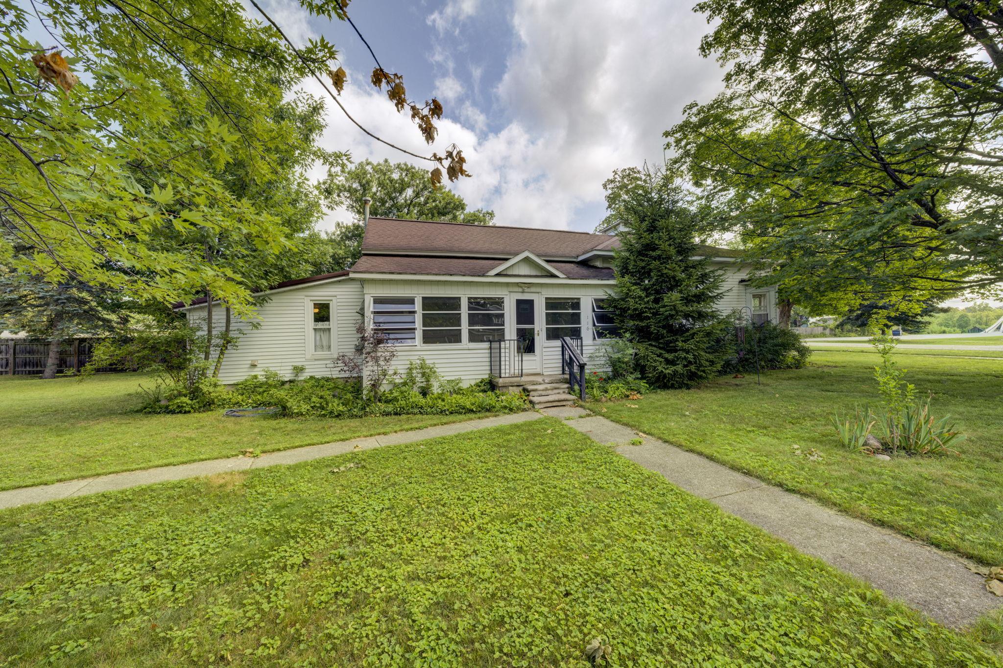 3rd image of 116 S Walnut, Kalkaska, MI 49646 | MLS# 80071900