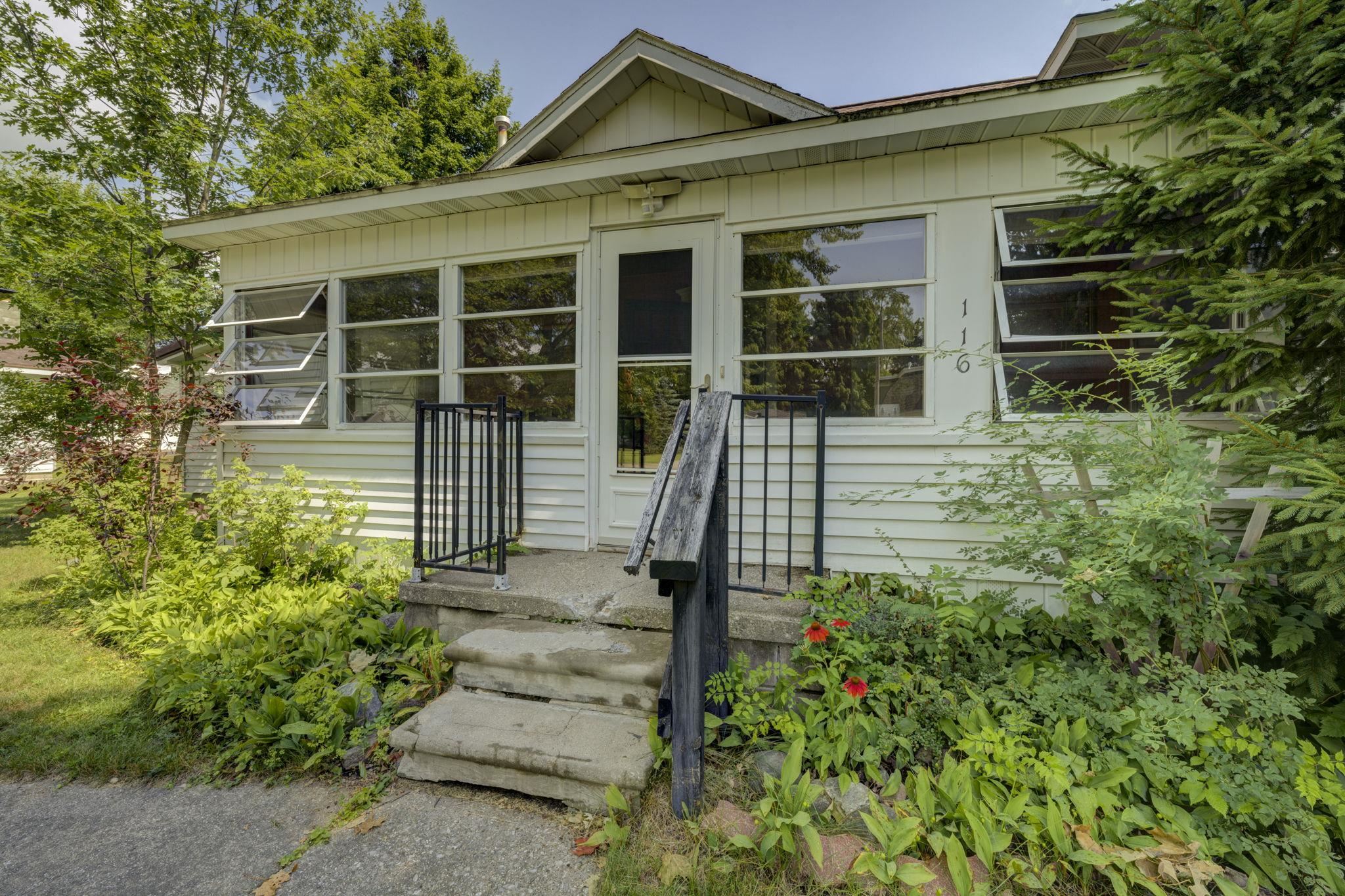 4th image of 116 S Walnut, Kalkaska, MI 49646 | MLS# 80071900