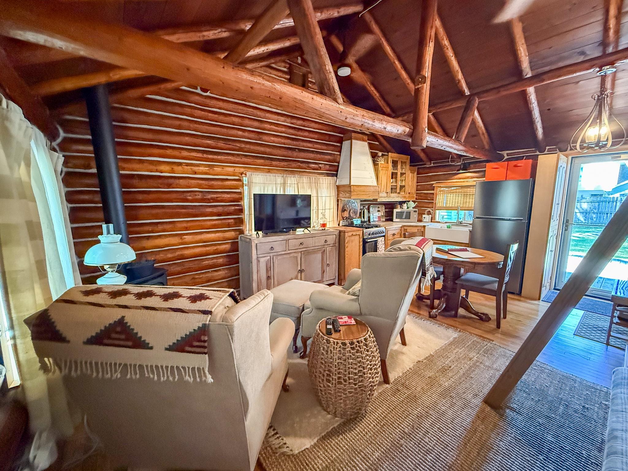 5th image of 305 Devonshire Dr, Prudenville, MI 48651 | MLS# 80071912