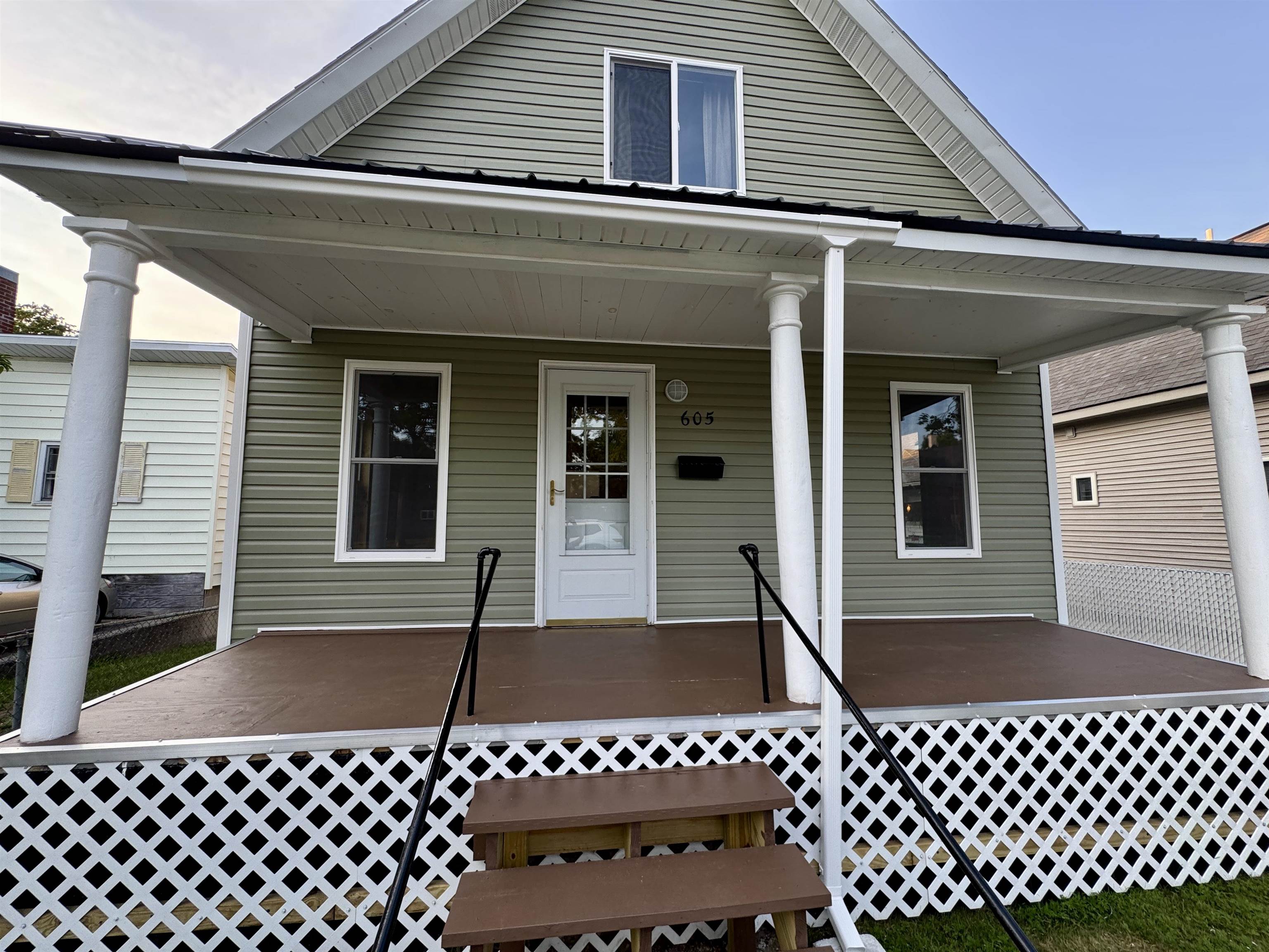 2nd image of 605 E Garfield St, Cadillac, MI 49601 | MLS# 80071918
