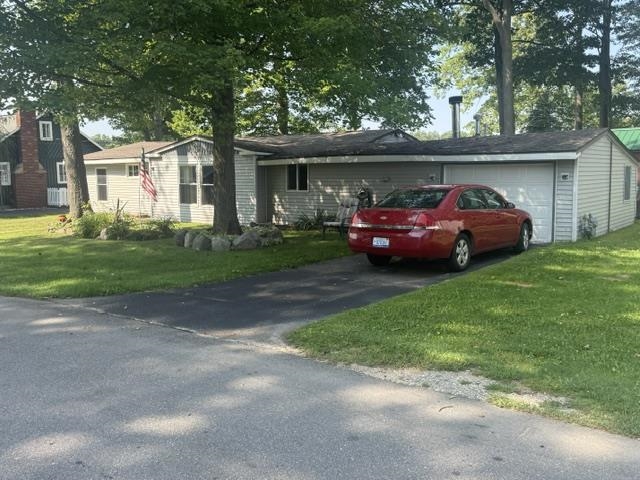 Photo 1 of Single family home for sale at 103 Visnaw St, Houghton Lake, MI 48629 | MLS# 77080071940 | Listing updated on 2026-09-18