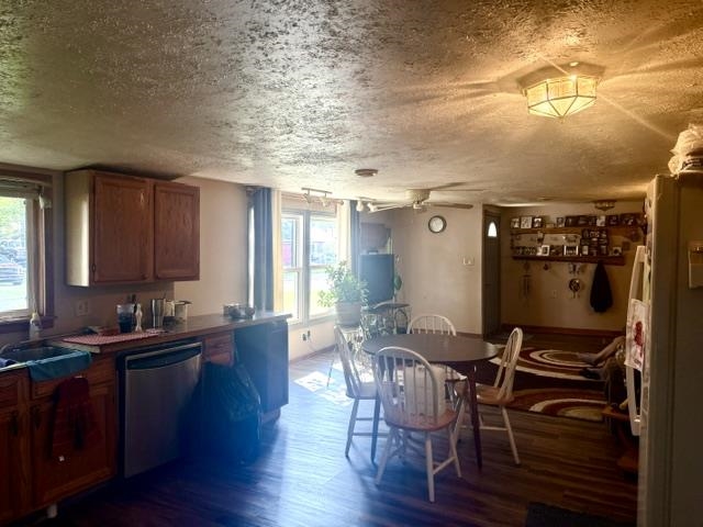 Photo 3 of Single family home for sale at 103 Visnaw St, Houghton Lake, MI 48629 | MLS# 77080071940 | Listing updated on 2026-09-18
