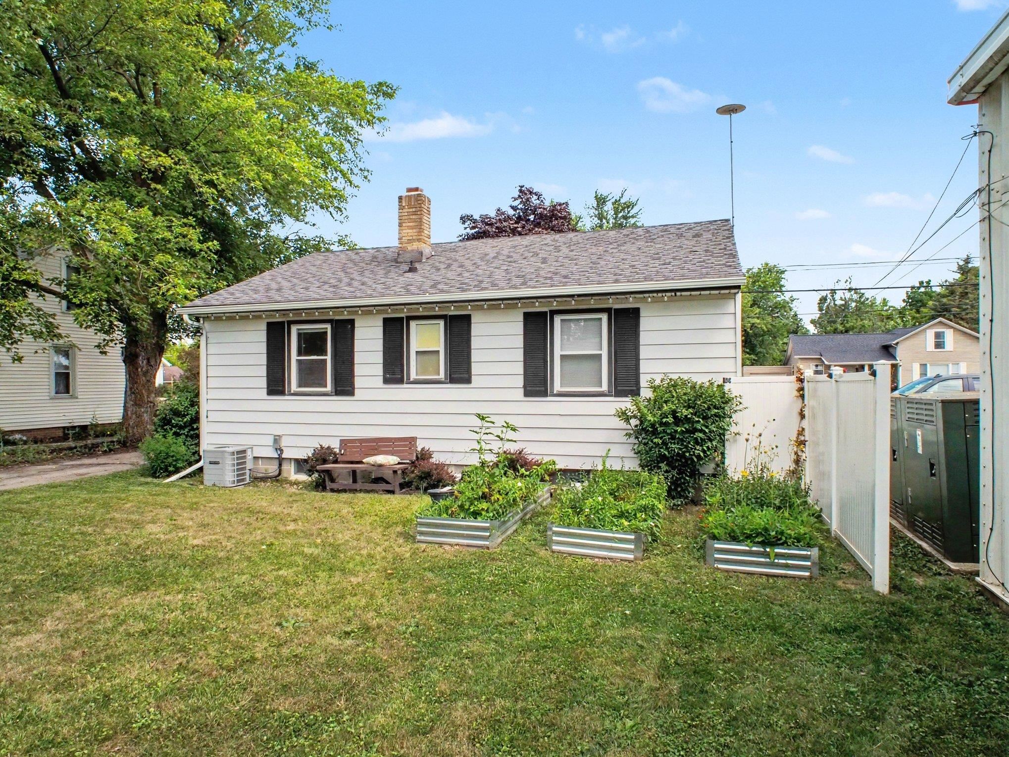 18th image of 10705 E Second St, Fowler, MI 48835 | MLS# 80071942