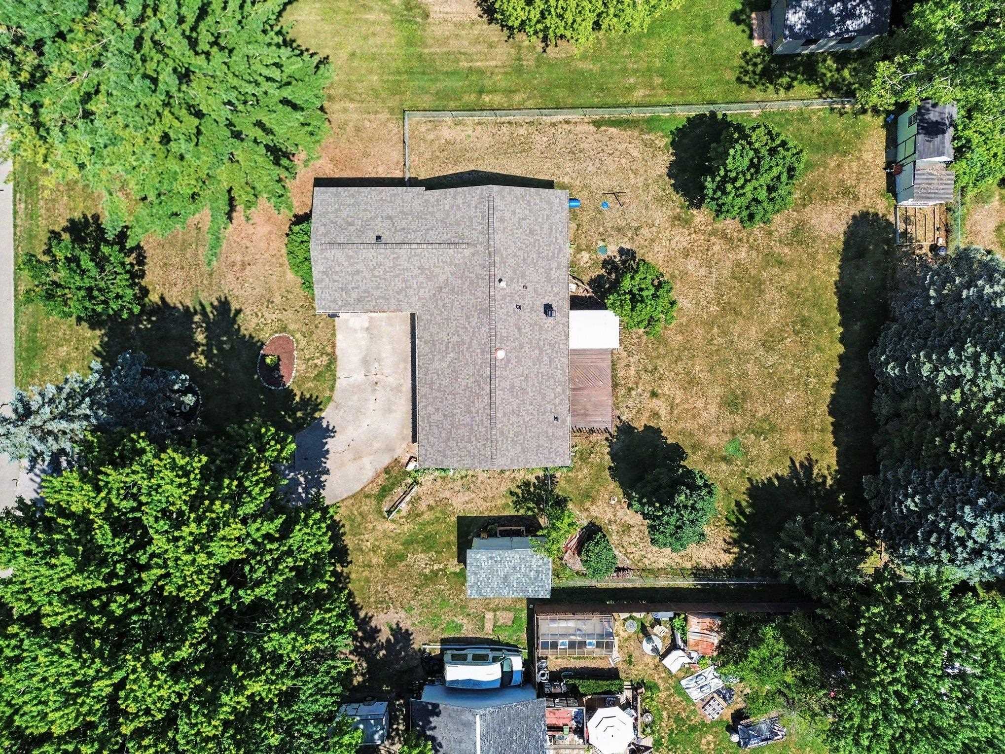 4th image of 3831 Green Acres Dr, Mount Pleasant, MI 48858 | MLS# 80071964