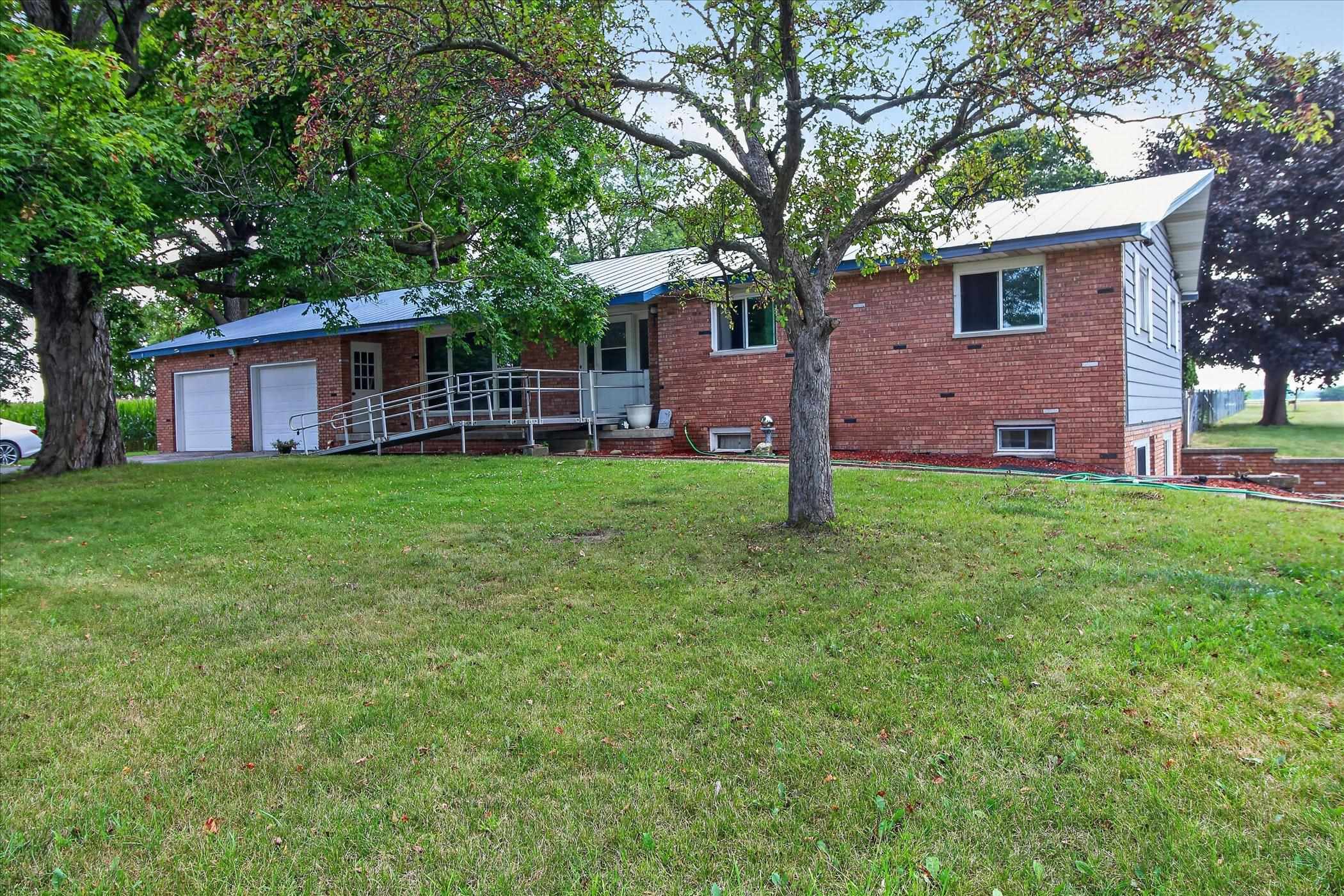 5th image of 1629 N Warner Rd, Sumner, MI 48889 | MLS# 80071983