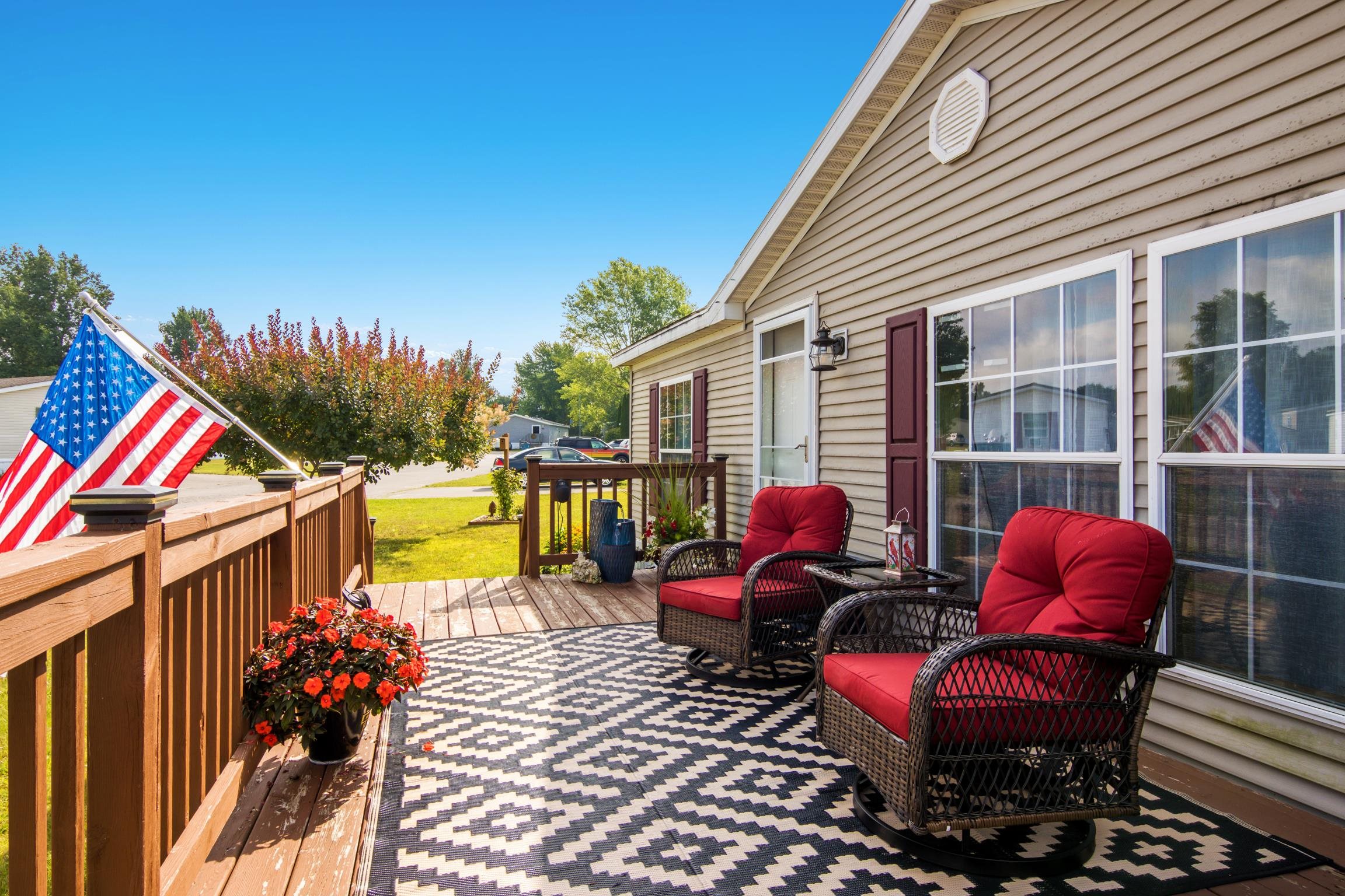 3rd image of 808 Yarrow Trl, Traverse City, MI 49685 | MLS# 80072062