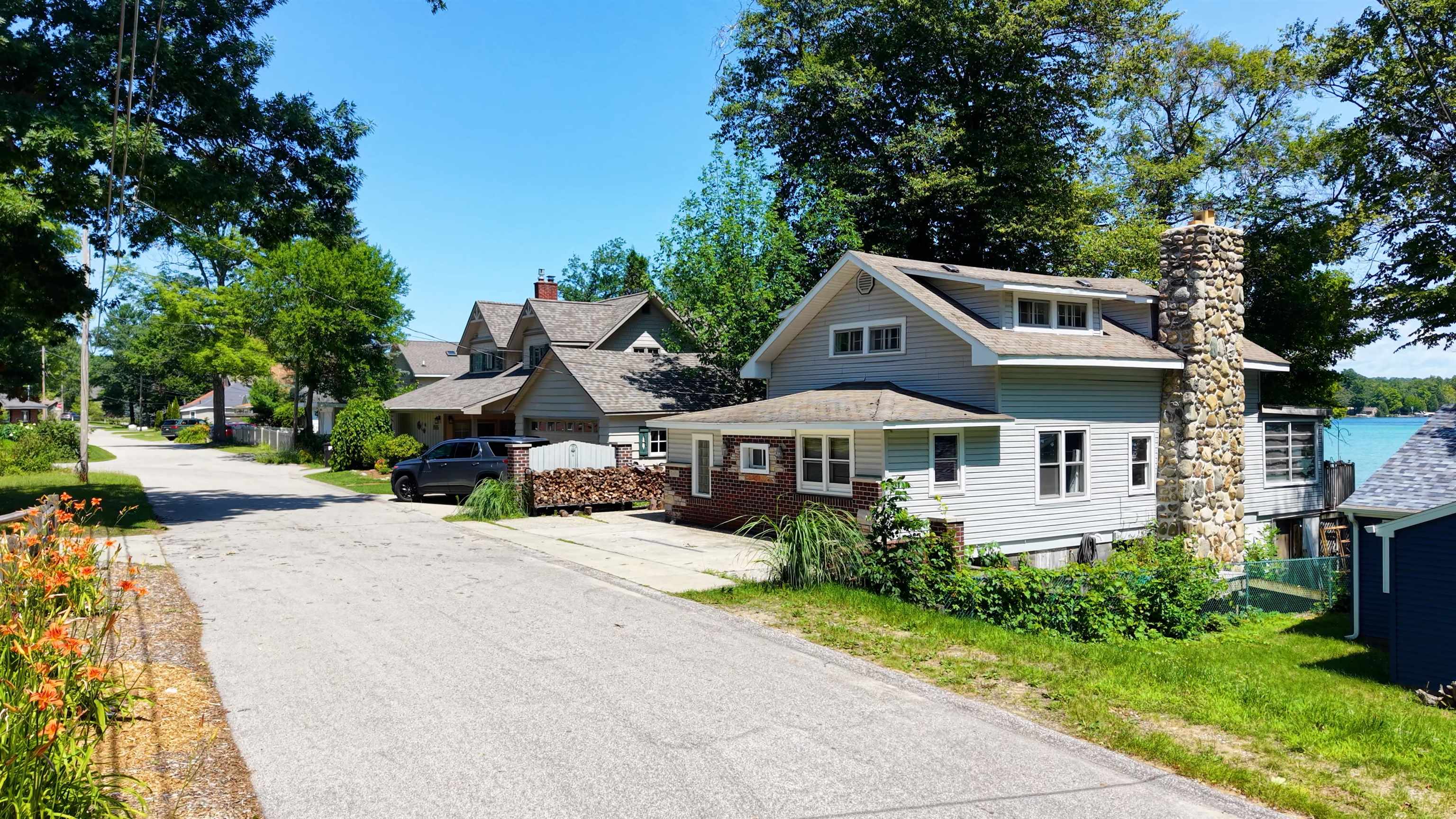 2nd image of 7489 Terrace Ave, Elk Rapids, MI 49629 | MLS# 80072066