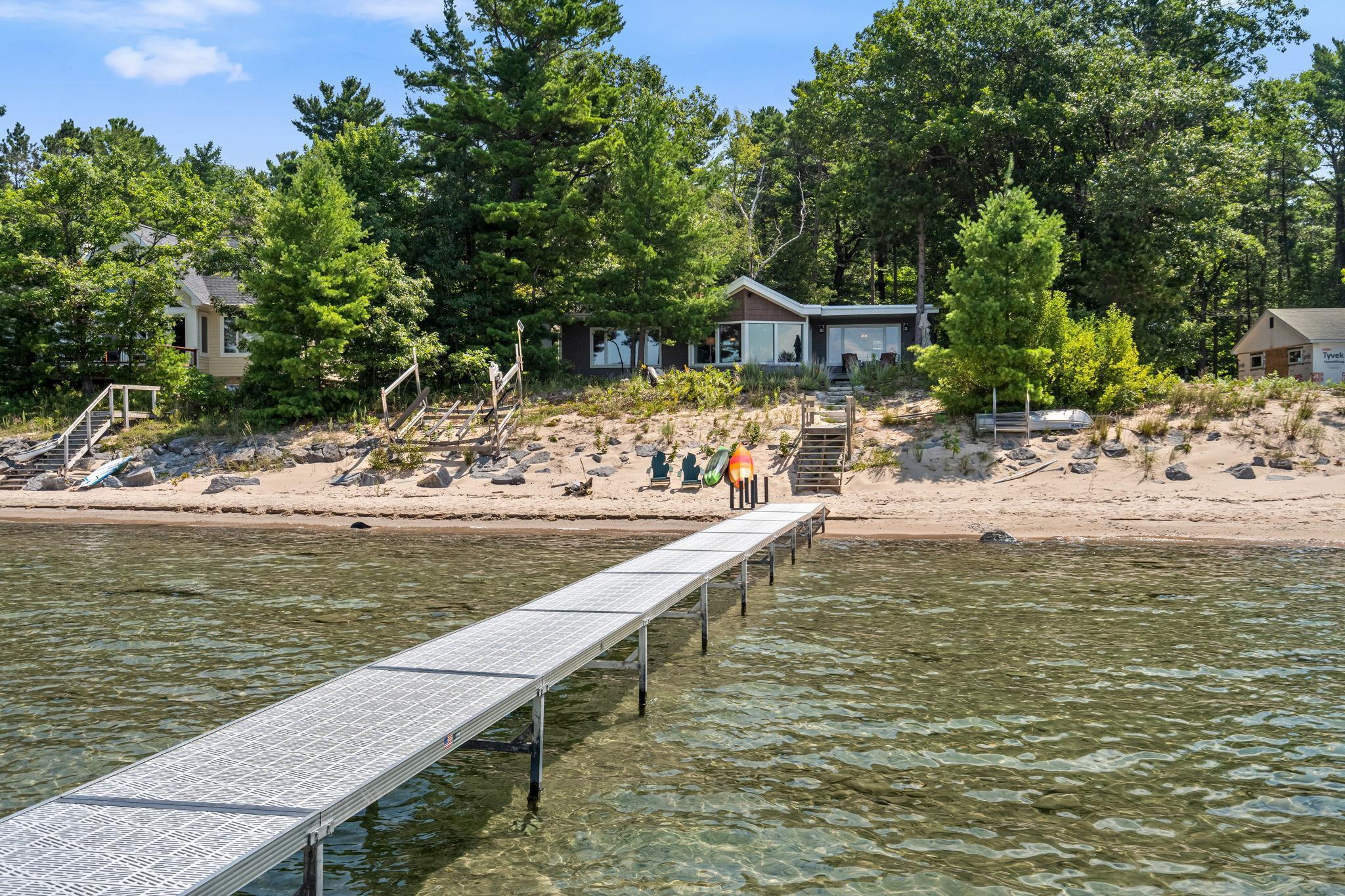 3rd image of 10892 Lakeshore Rd, Williamsburg, MI 49690 | MLS# 80072078