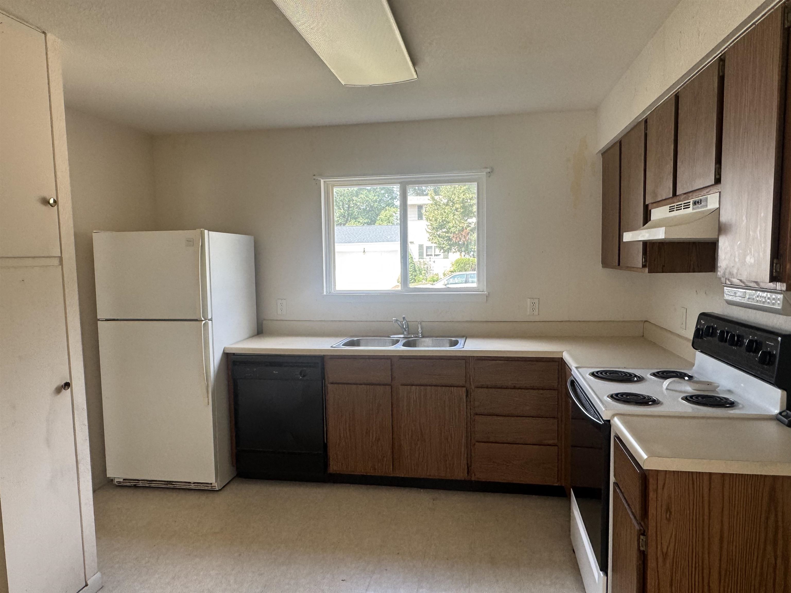 2nd image of 9513 Montana St, Oscoda, MI 48750 | MLS# 80072102