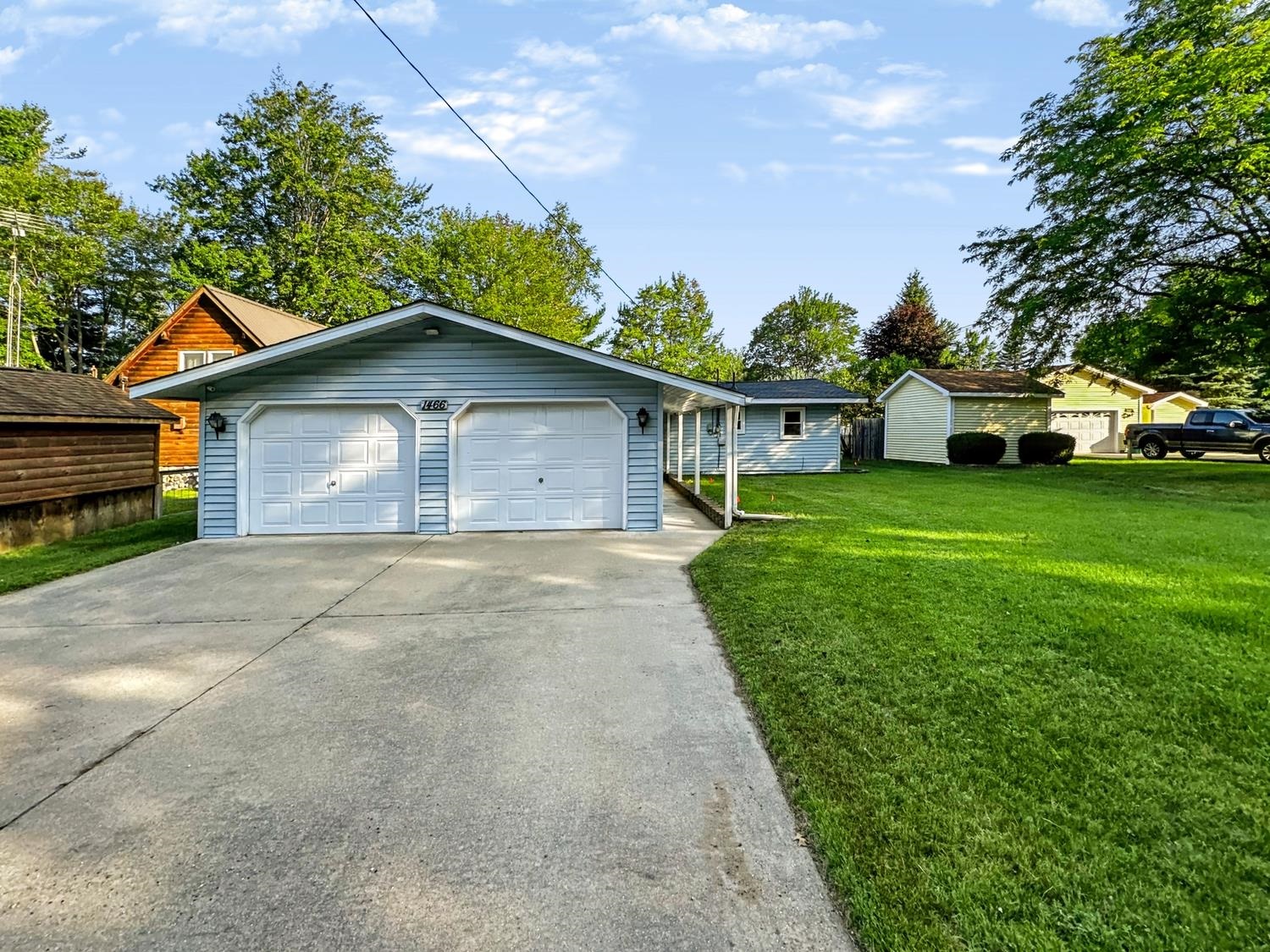 2nd image of 1466 Lake James Dr #Lot: 232, Prudenville, MI 48651 | MLS# 80072118