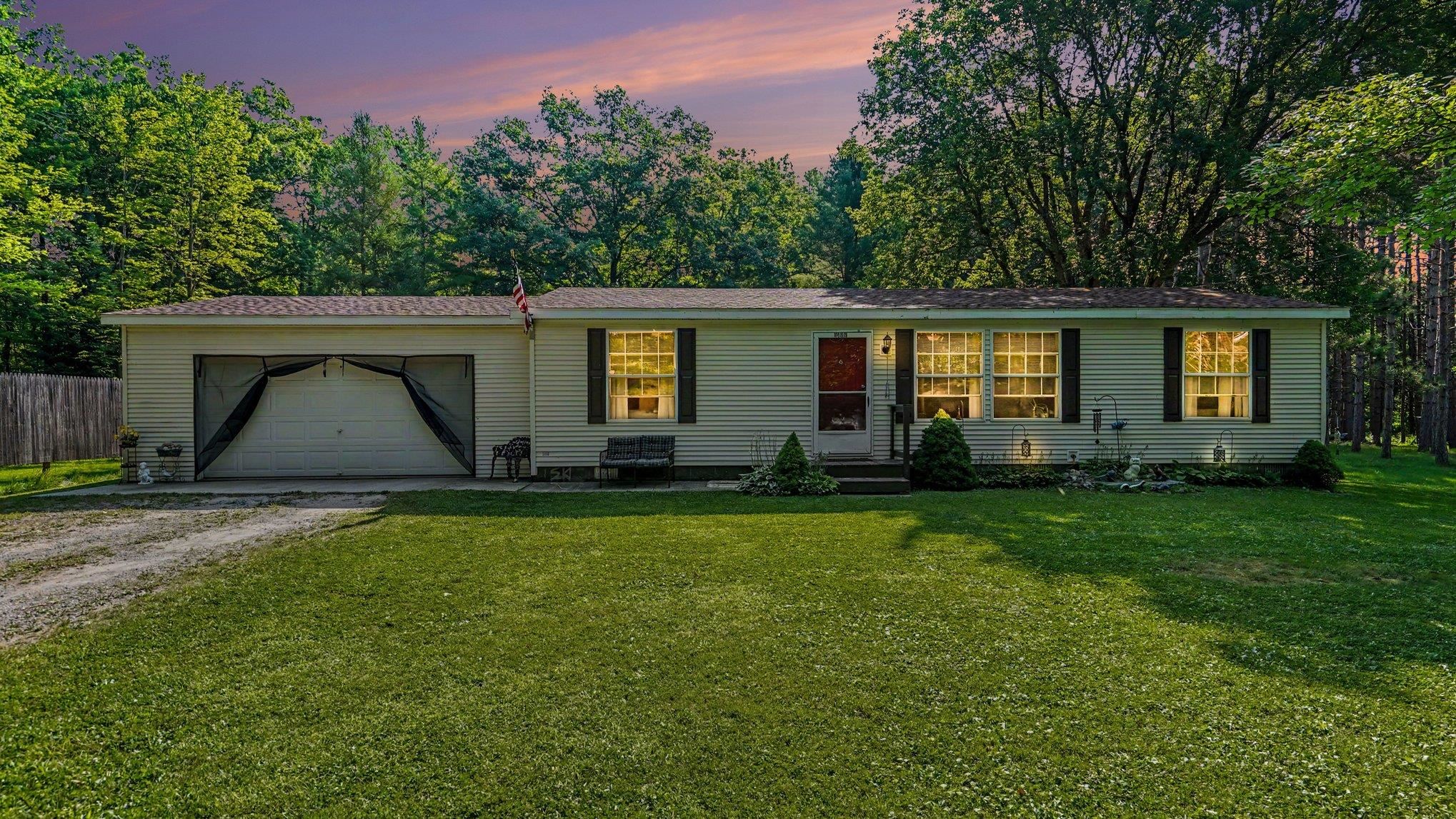 1st image of 1126 Schemp Rd, Lupton, MI 48635 | MLS# 80072120