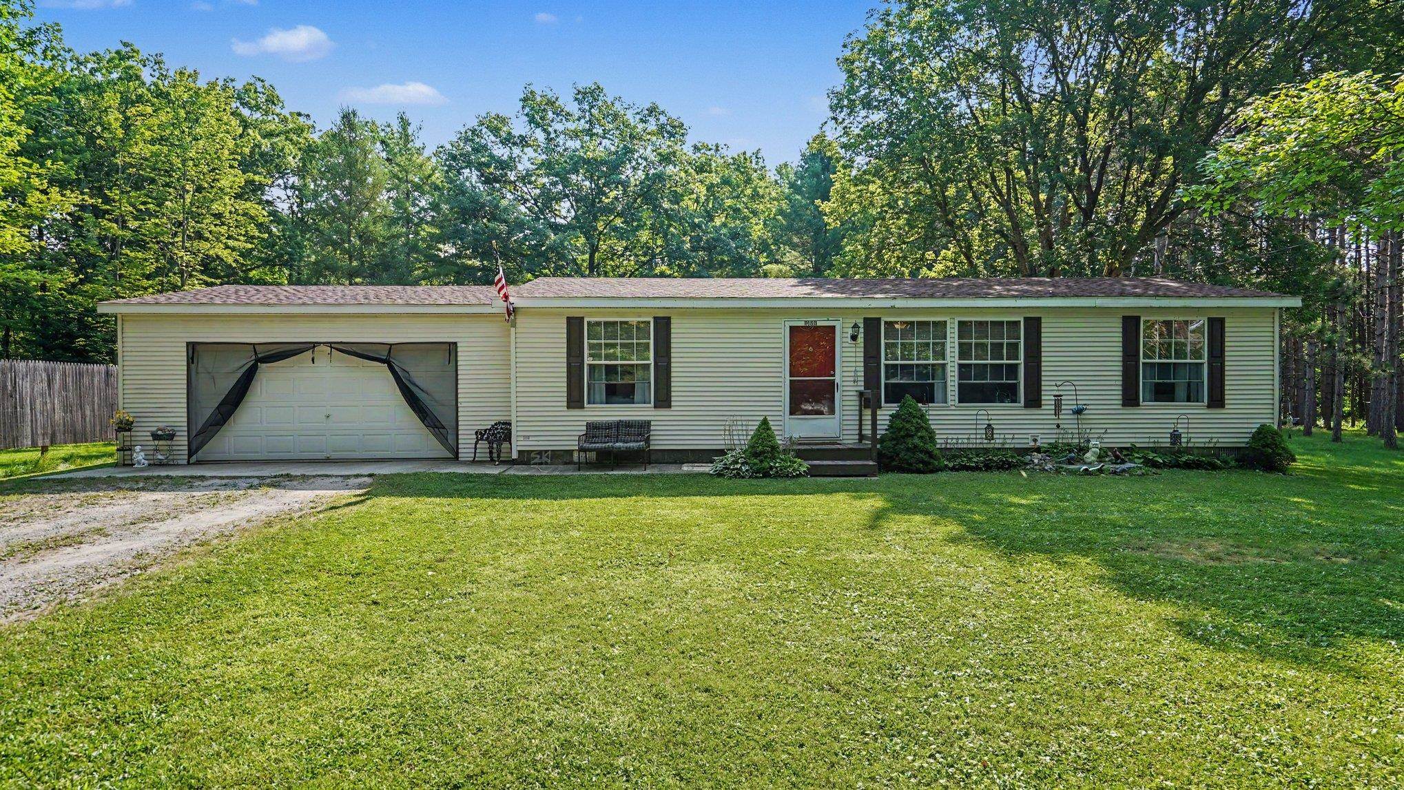 2nd image of 1126 Schemp Rd, Lupton, MI 48635 | MLS# 80072120