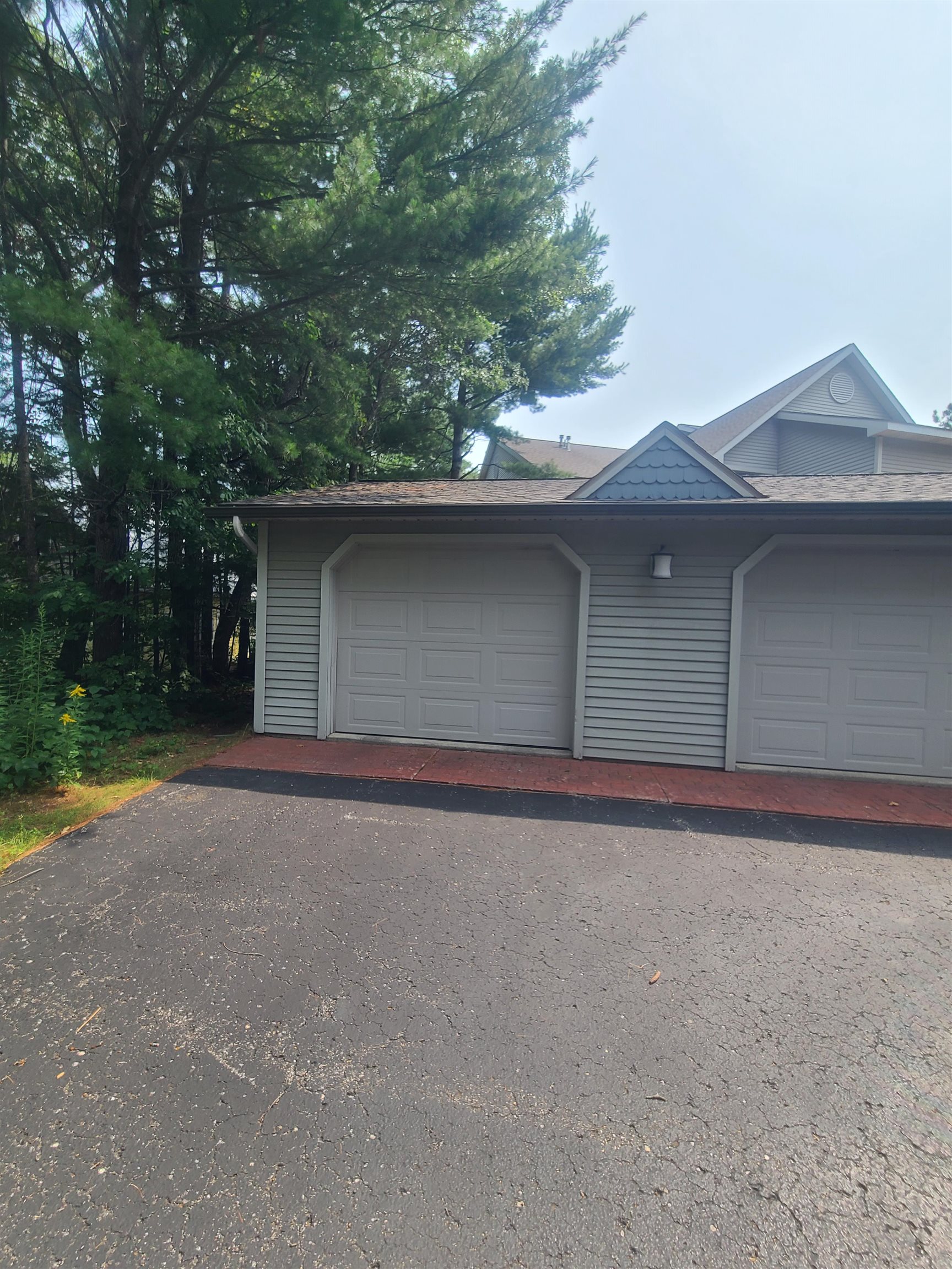 3rd image of 5676 N Us-23, Oscoda, MI 48750 | MLS# 80072128