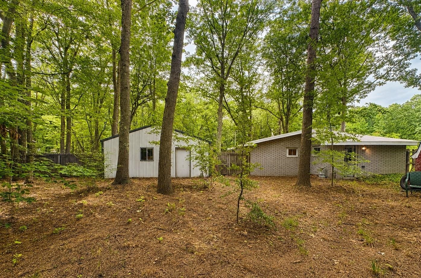 Photo 3 of Single family home for sale at 8903 Vagabond Ln, Interlochen, MI 49643 | MLS# 78080072132 | Listing updated on 2026-10-05