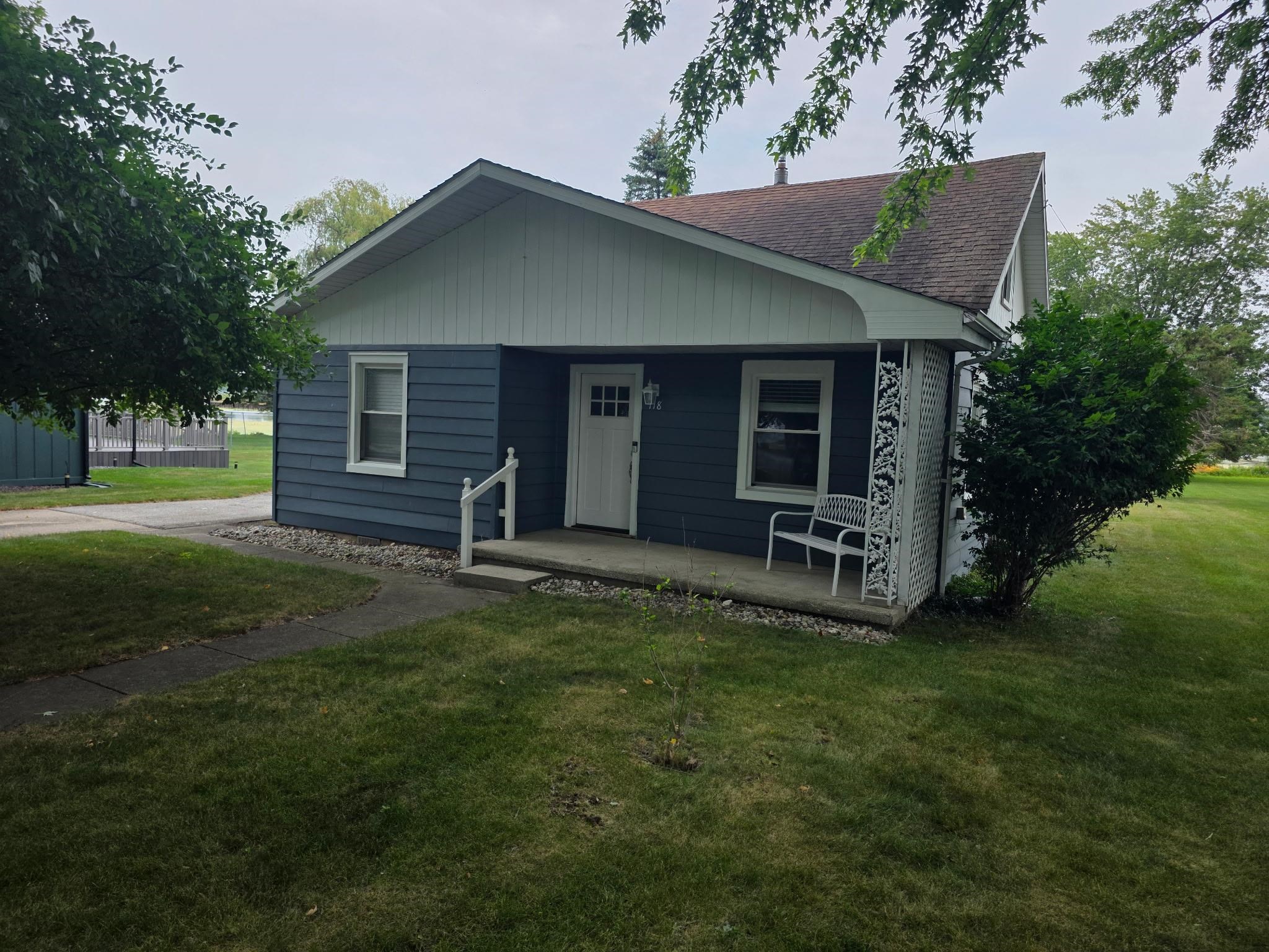 3rd image of 118 Davis St, Saint Louis, MI 48880 | MLS# 80072151