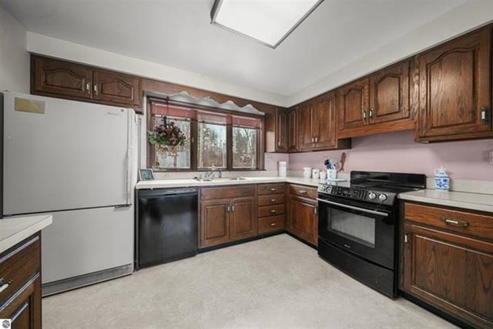 4th image of 5403 E M-55 #Lot: 6 & 7, Cadillac, MI 49601 | MLS# 80072168