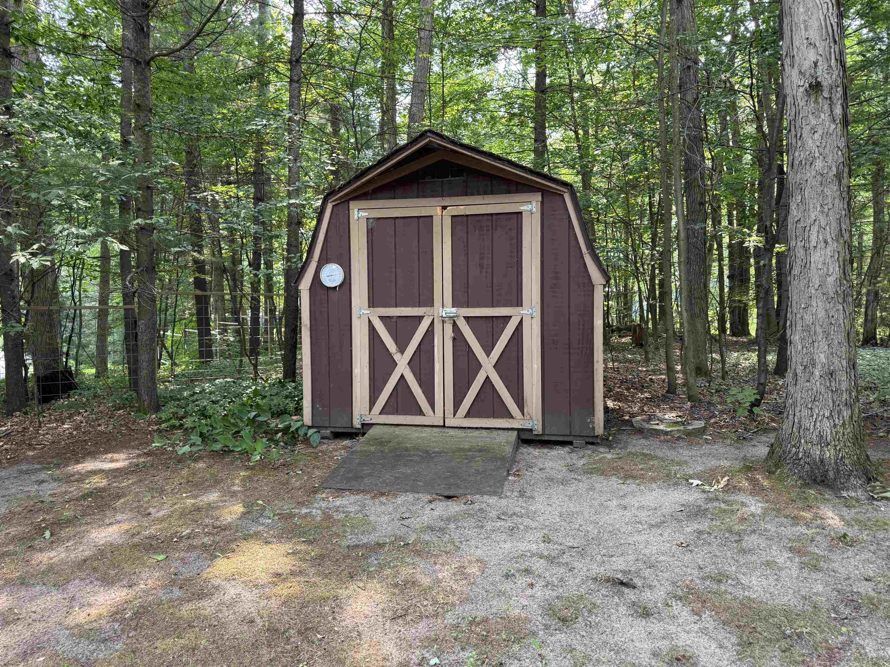 Photo 3 of Single family home for sale at 1386 S Long Lake Rd, Interlochen, MI 49643 | MLS# 78080072199 | Listing updated on 2026-09-17