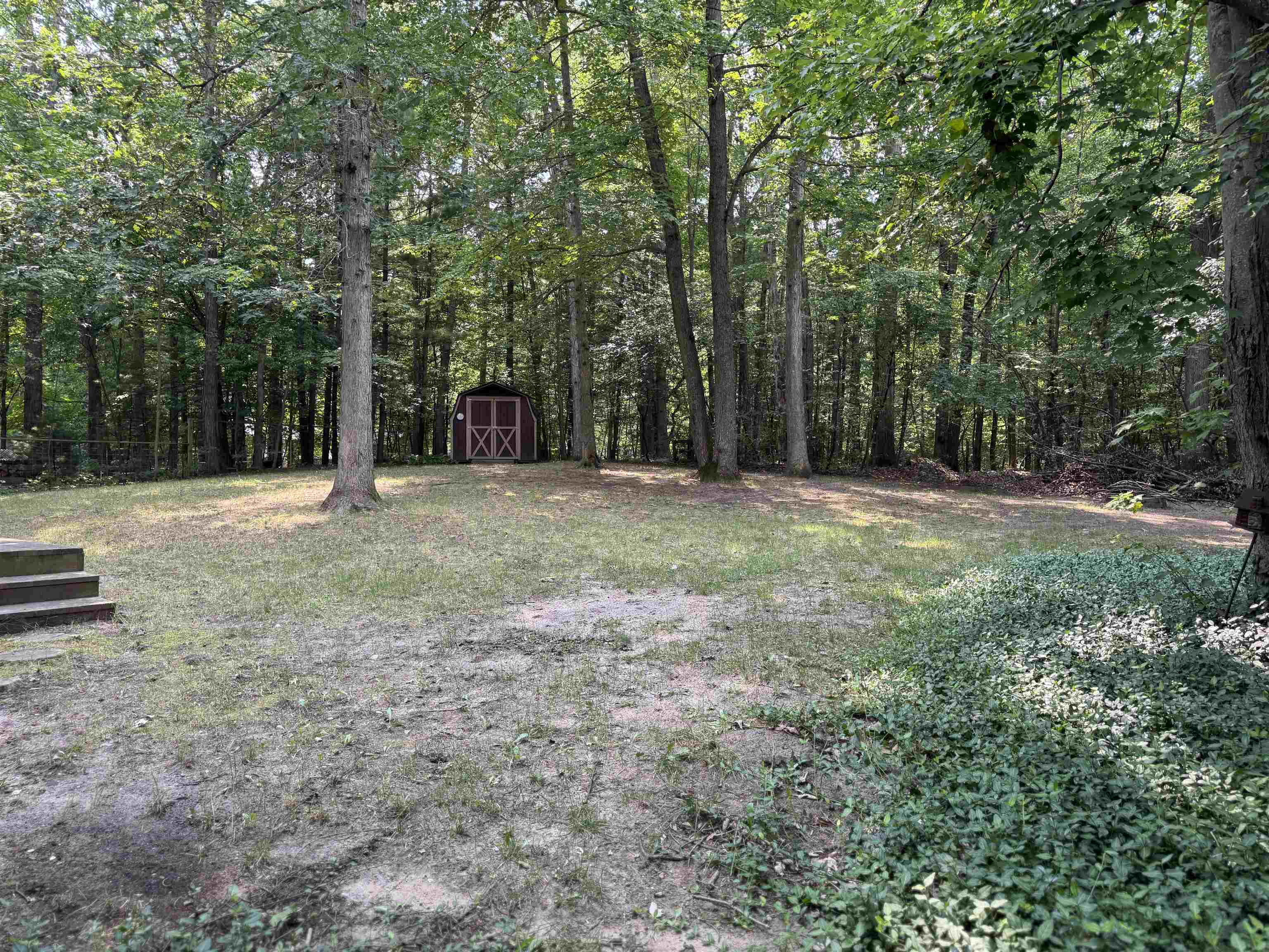 Photo 3 of Single family home for sale at 1386 S Long Lake Rd, Interlochen, MI 49643 | MLS# 78080072199 | Listing updated on 2026-09-17