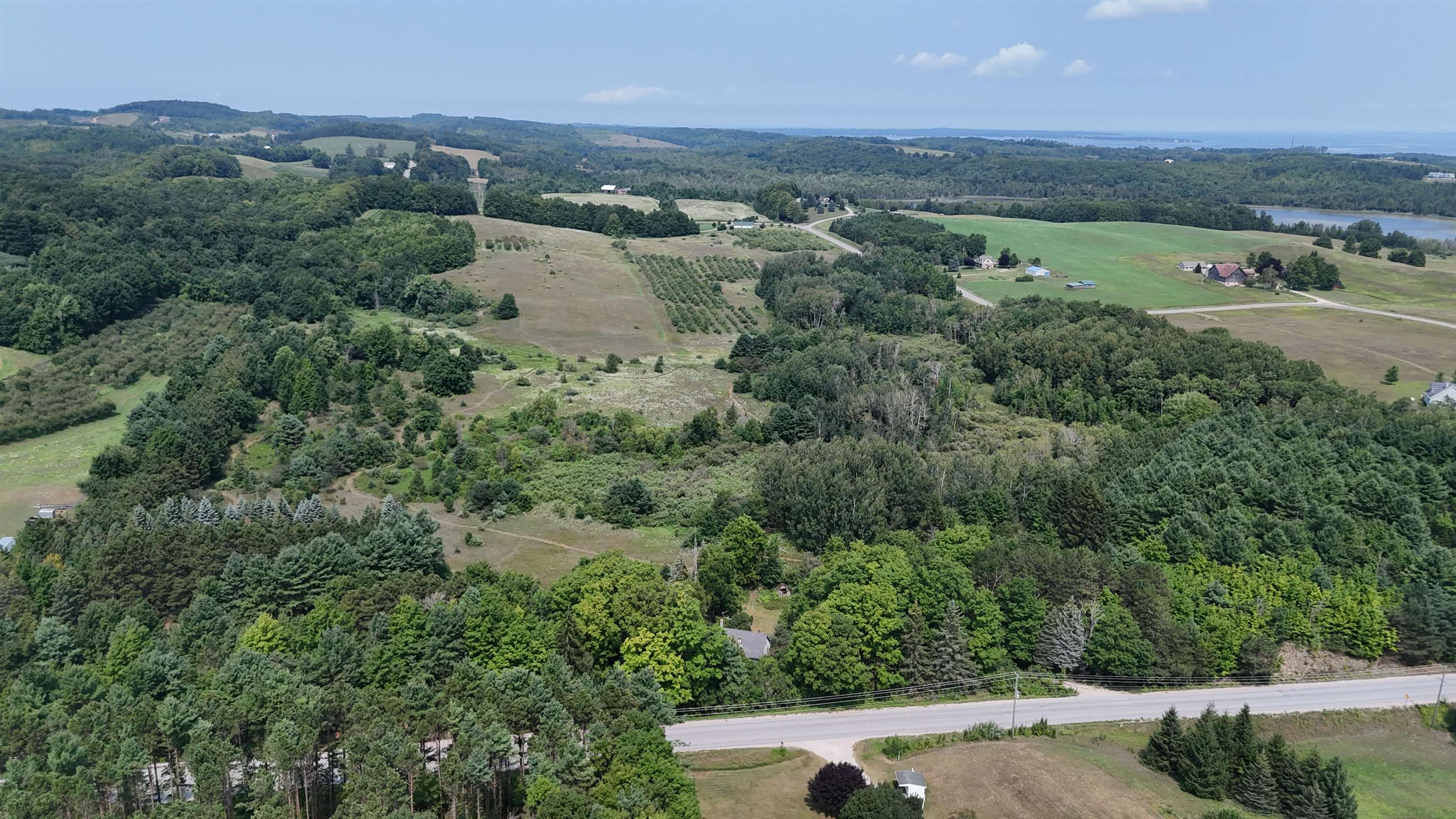 3rd image of 10611 E Omena Rd, Northport, MI 49670 | MLS# 80072274