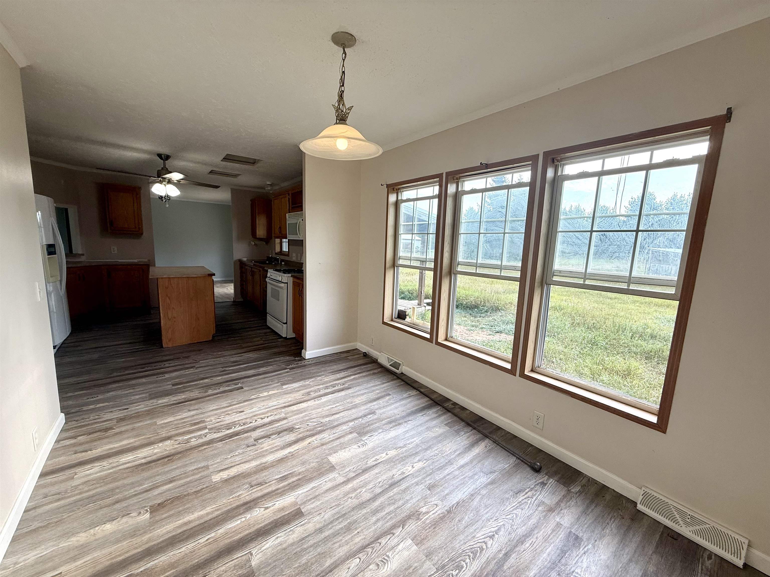 3rd image of 5202 Kellie St, Mesick, MI 49668 | MLS# 80072315