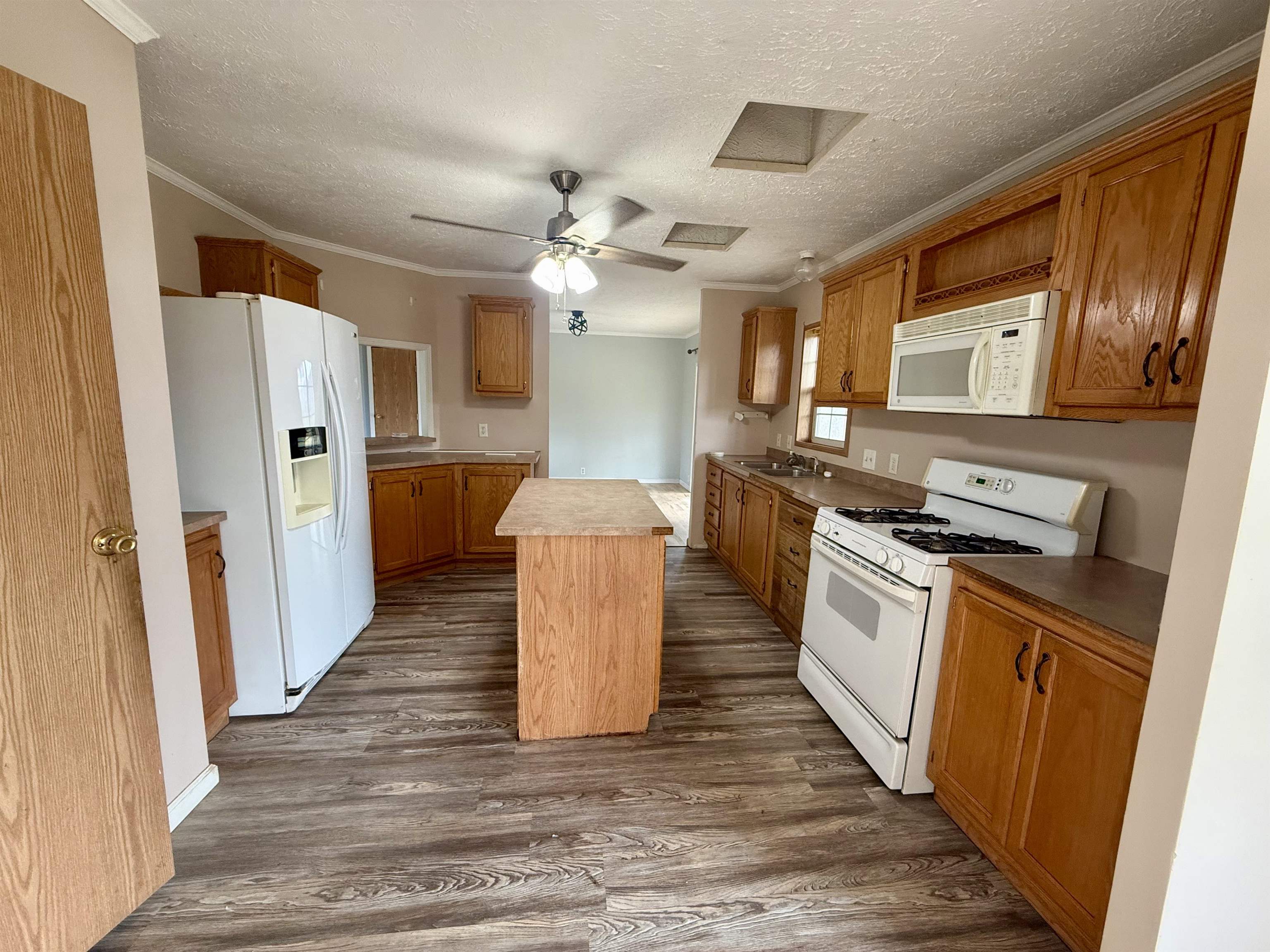 4th image of 5202 Kellie St, Mesick, MI 49668 | MLS# 80072315