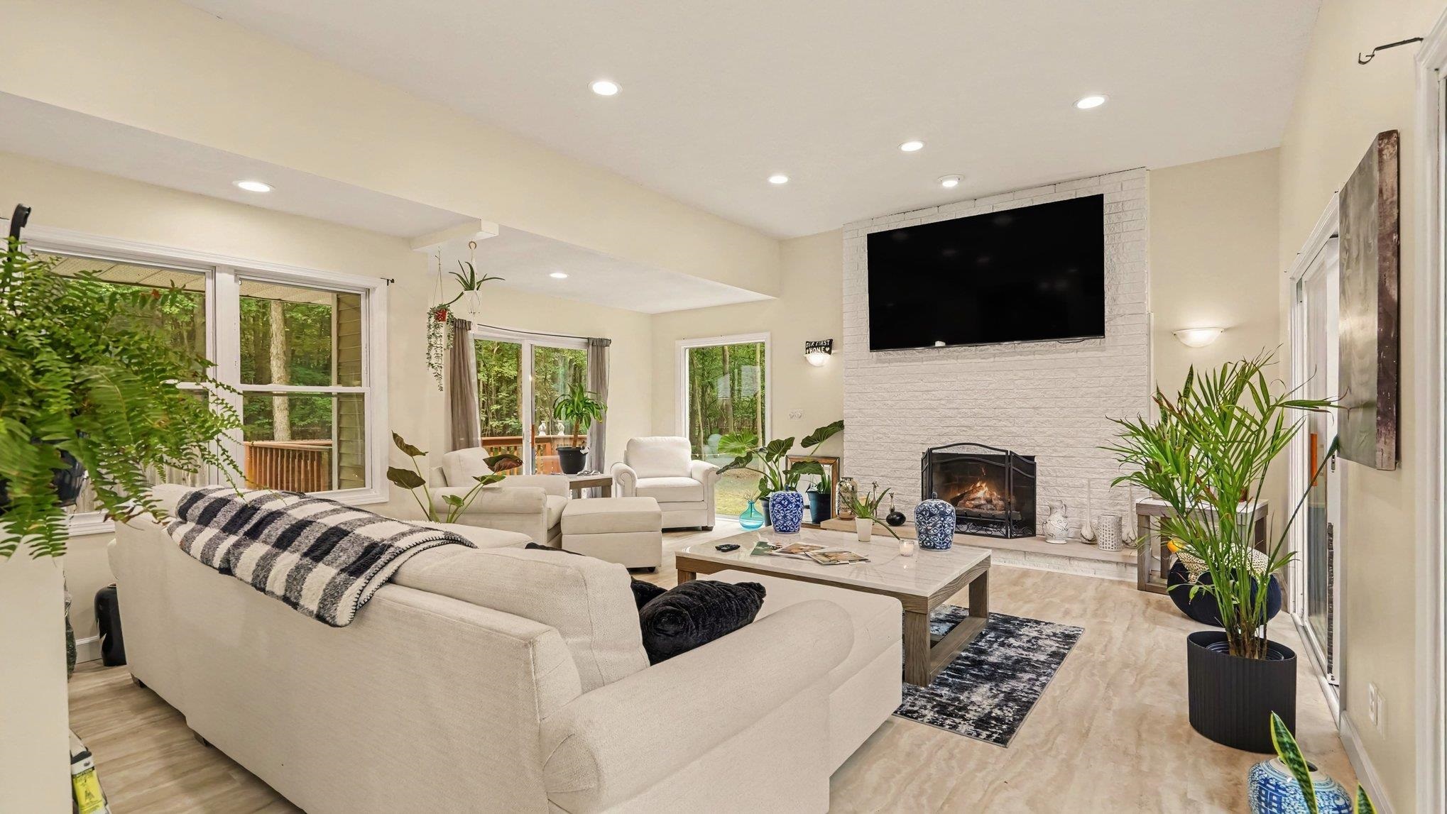 4th image of 760 Hiawatha Dr, Mount Pleasant, MI 48858 | MLS# 80072370