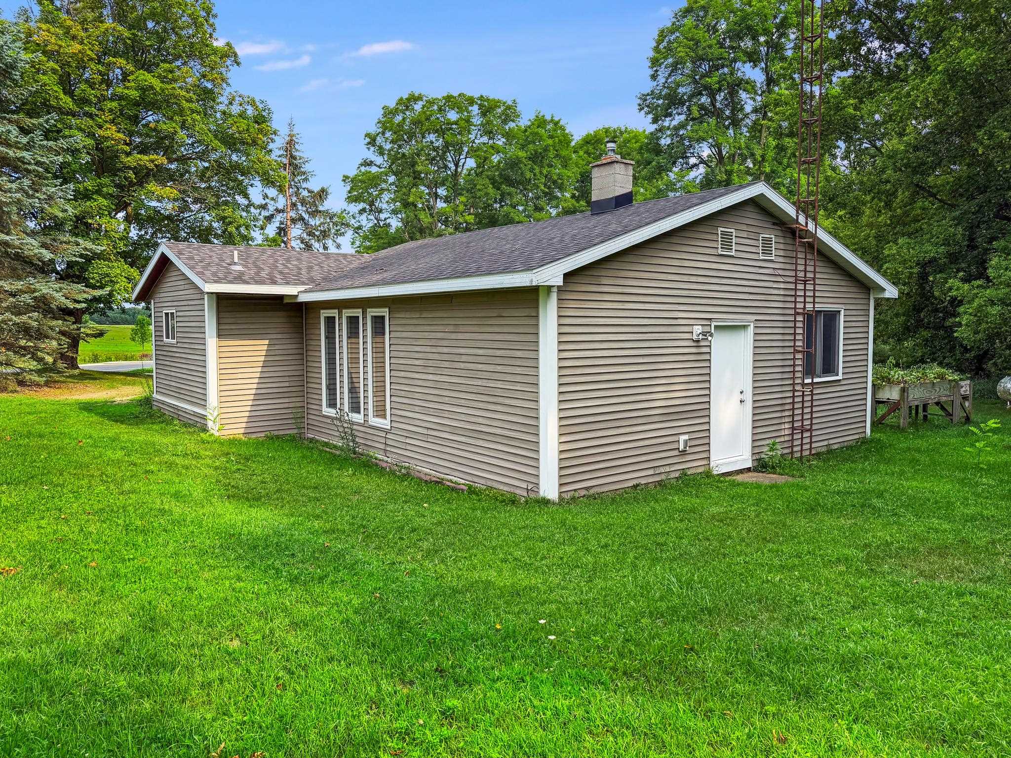 4th image of 9010 E Edgar Rd, Vestaburg, MI 48891 | MLS# 80072404