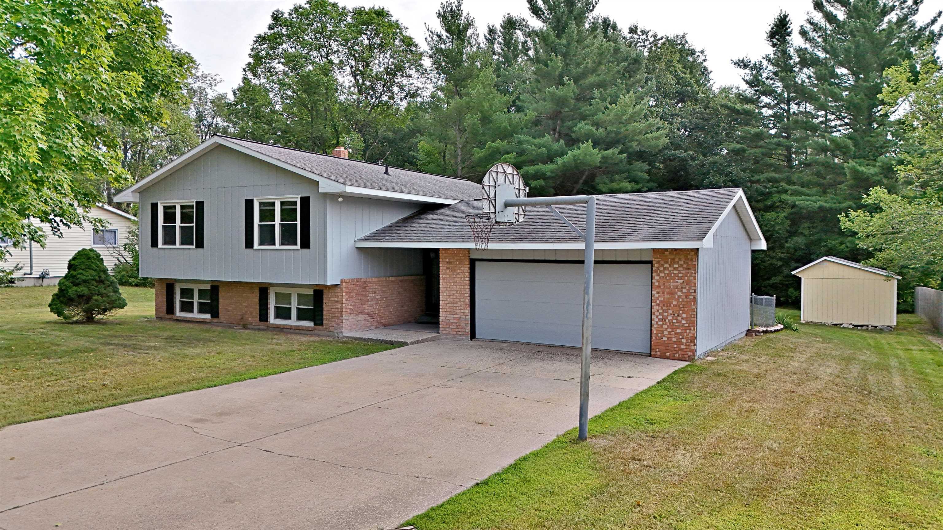 1st image of 8133 Cherry Ln, Cadillac, MI 49601 | MLS# 78080072406