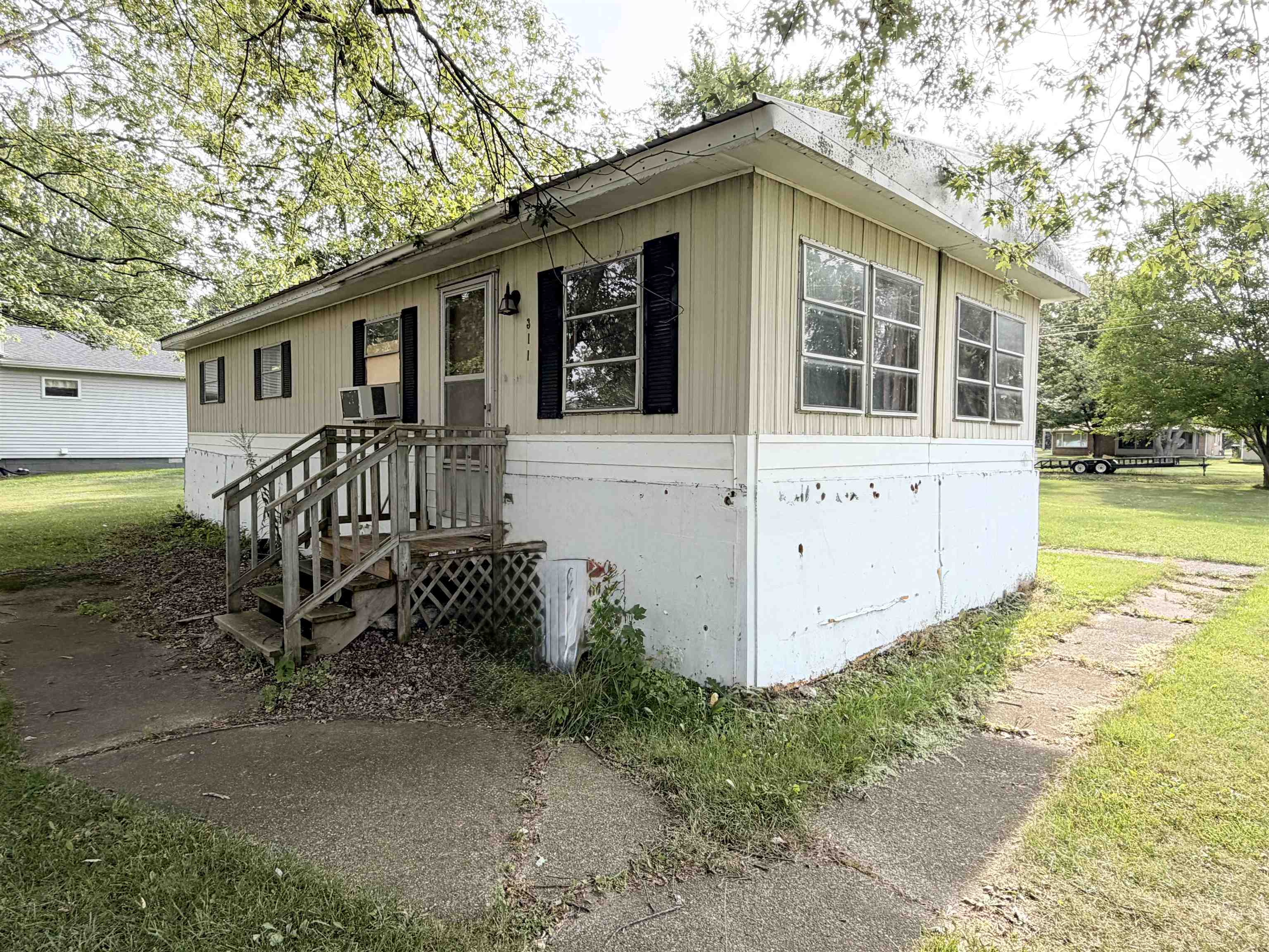 1st image of 311 N 5th St, Shepherd, MI 48883 | MLS# 80072410