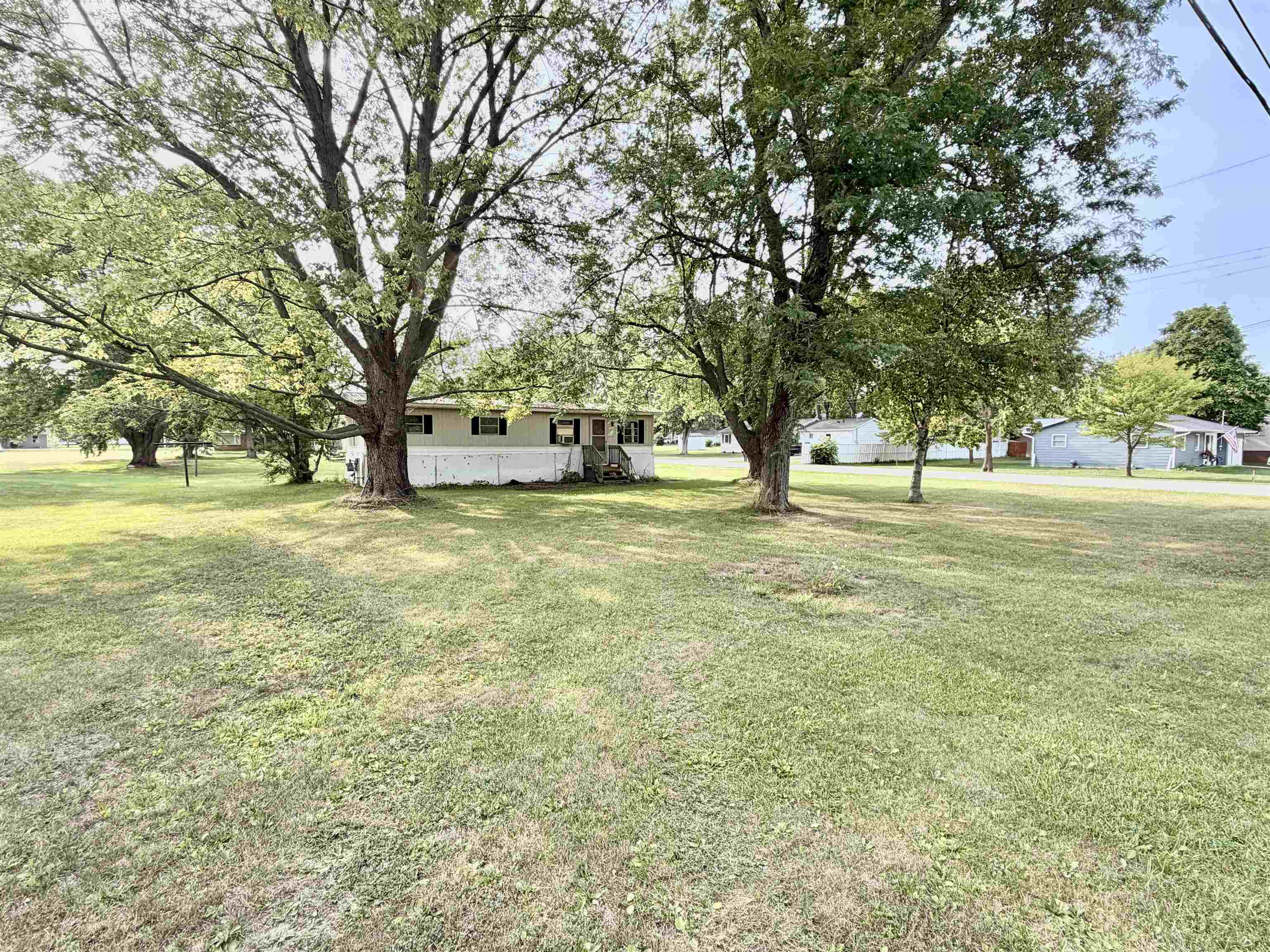 5th image of 311 N 5Th St, Shepherd, MI 48883 | MLS# 80072410
