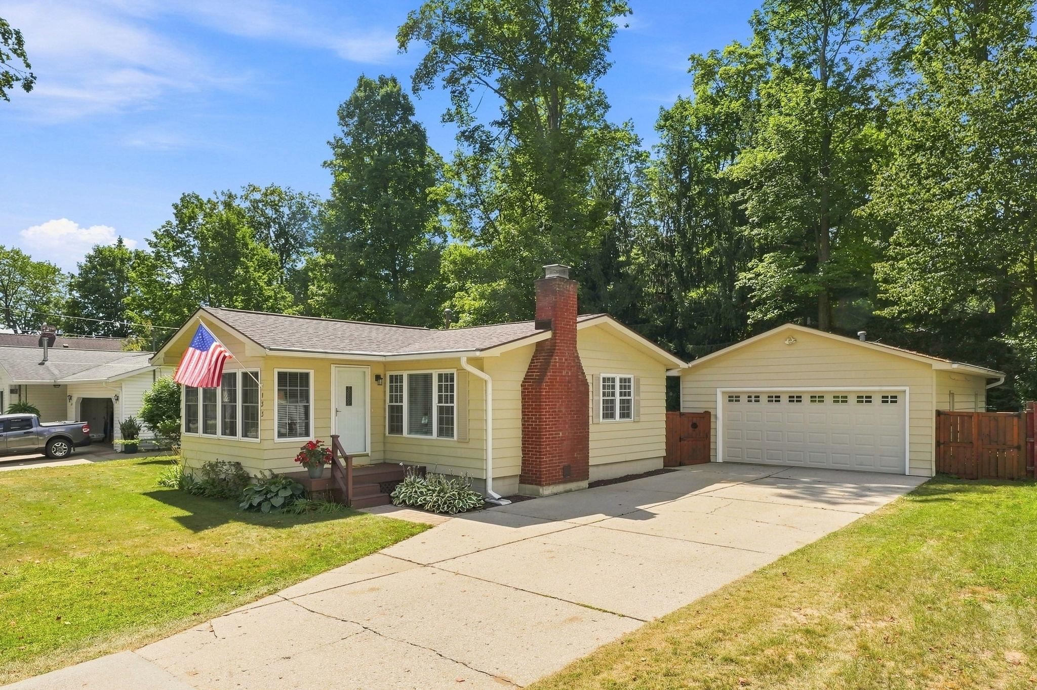 4th image of 133 Winona Pl, Cadillac, MI 49601 | MLS# 80072464