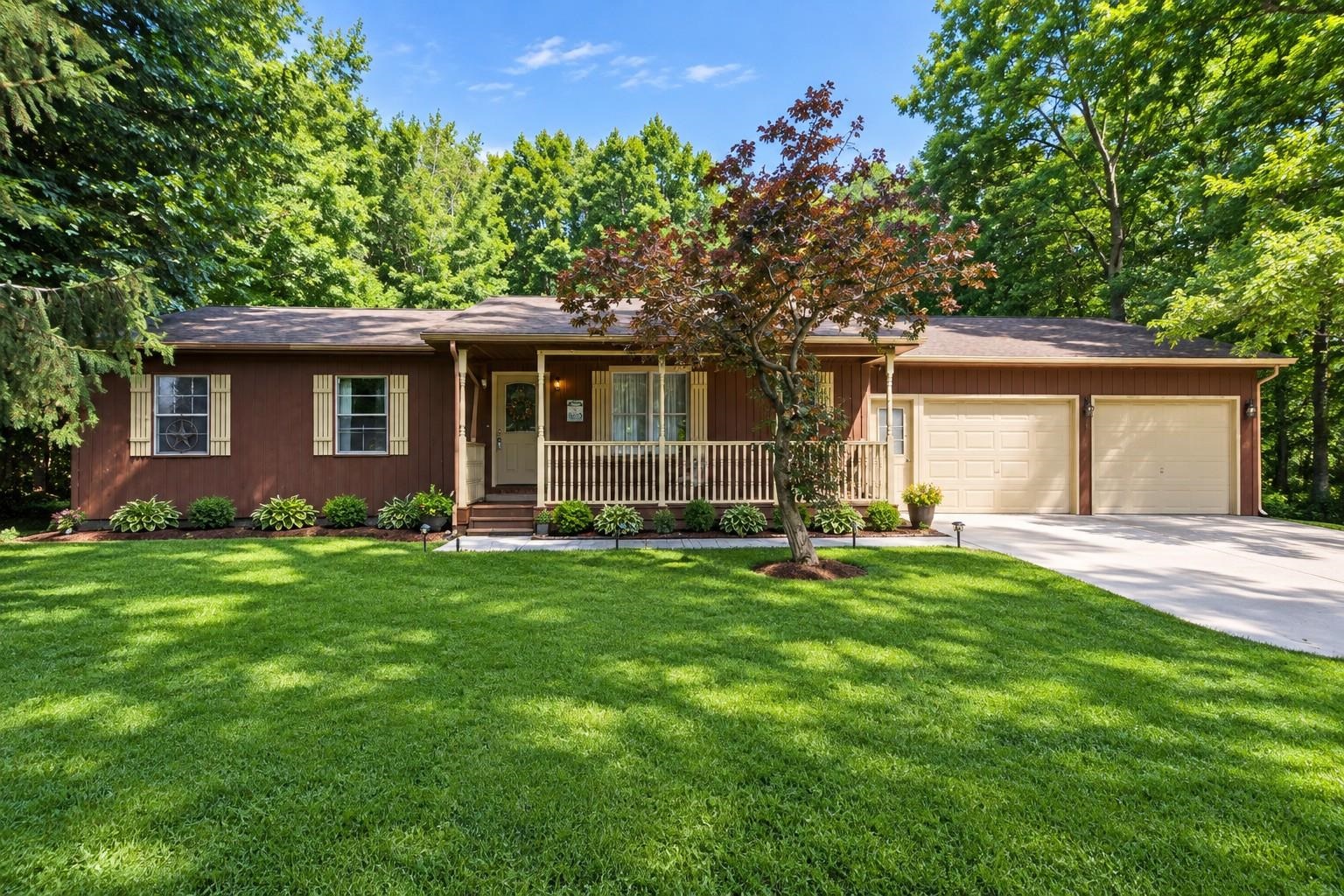 Photo 2 of Single family home for sale at 5383 N Rich Rd, Alma, MI 48801 | MLS# 79080072497 | Listing updated on 2026-10-06