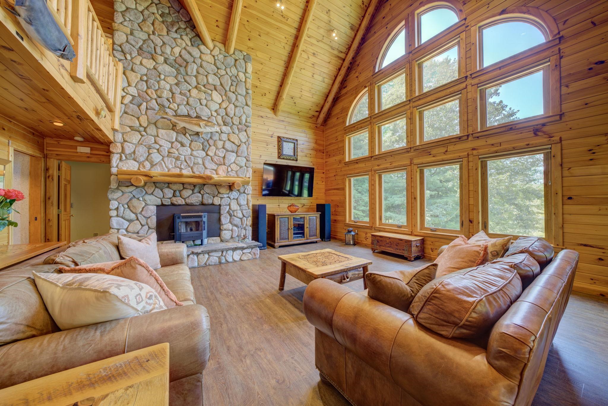 4th image of 15495 E Pettengill Rd, Empire, MI 49630 | MLS# 78080072535