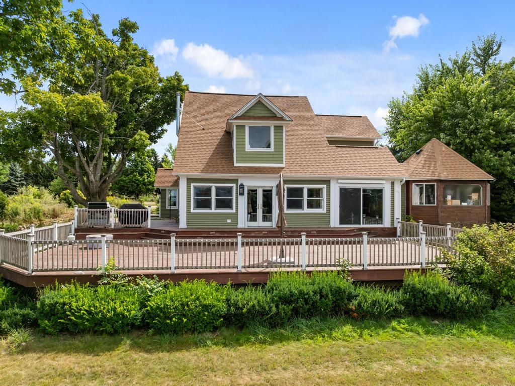 1st image of 2035 W Sheridan Rd, Petoskey, MI 49770 | MLS# 78080072536