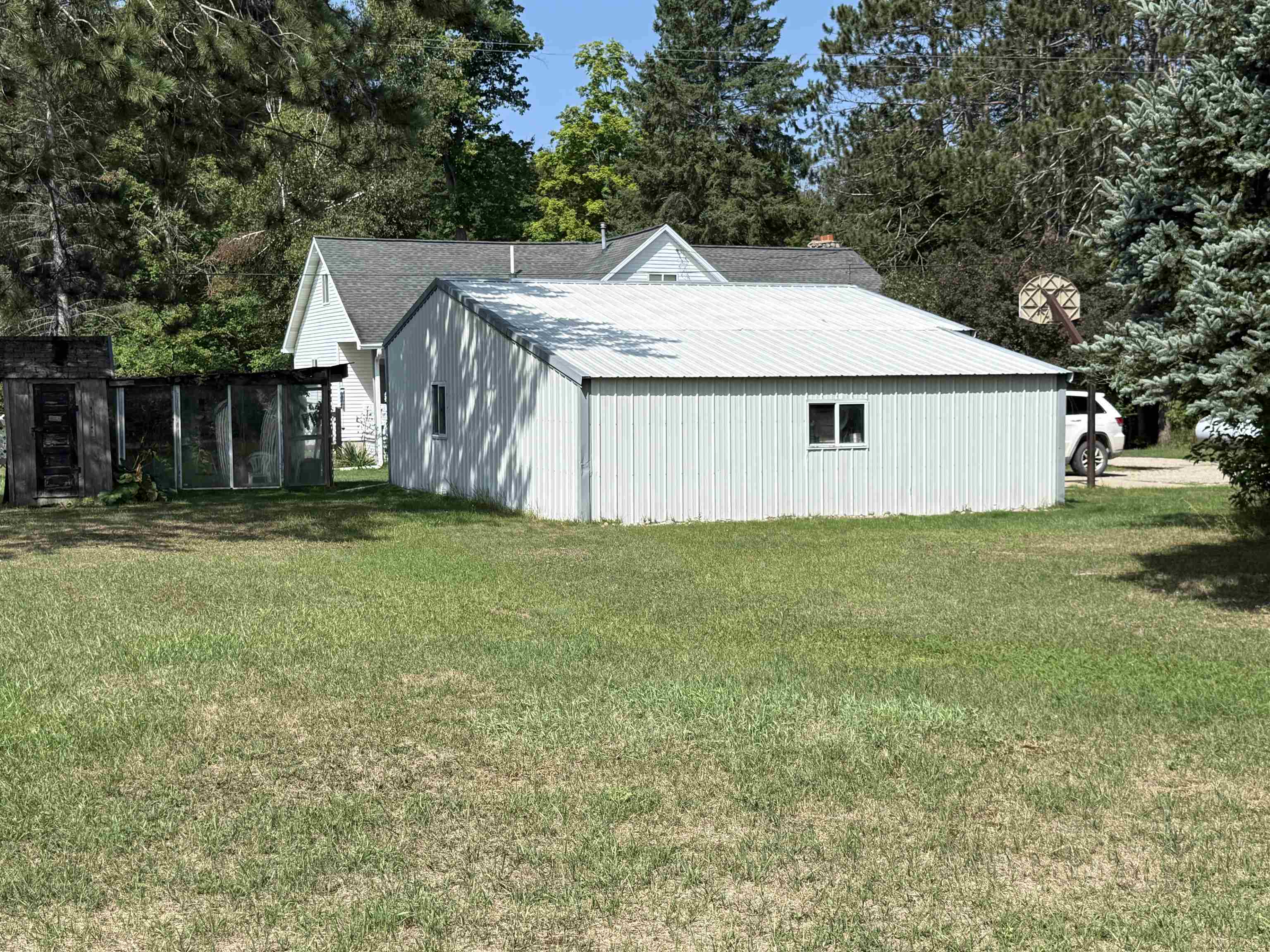 Photo 2 of Single family home for sale at 9027 S Young Rd, Falmouth, MI 49632 | MLS# 78080072620 | Listing updated on 2026-10-06