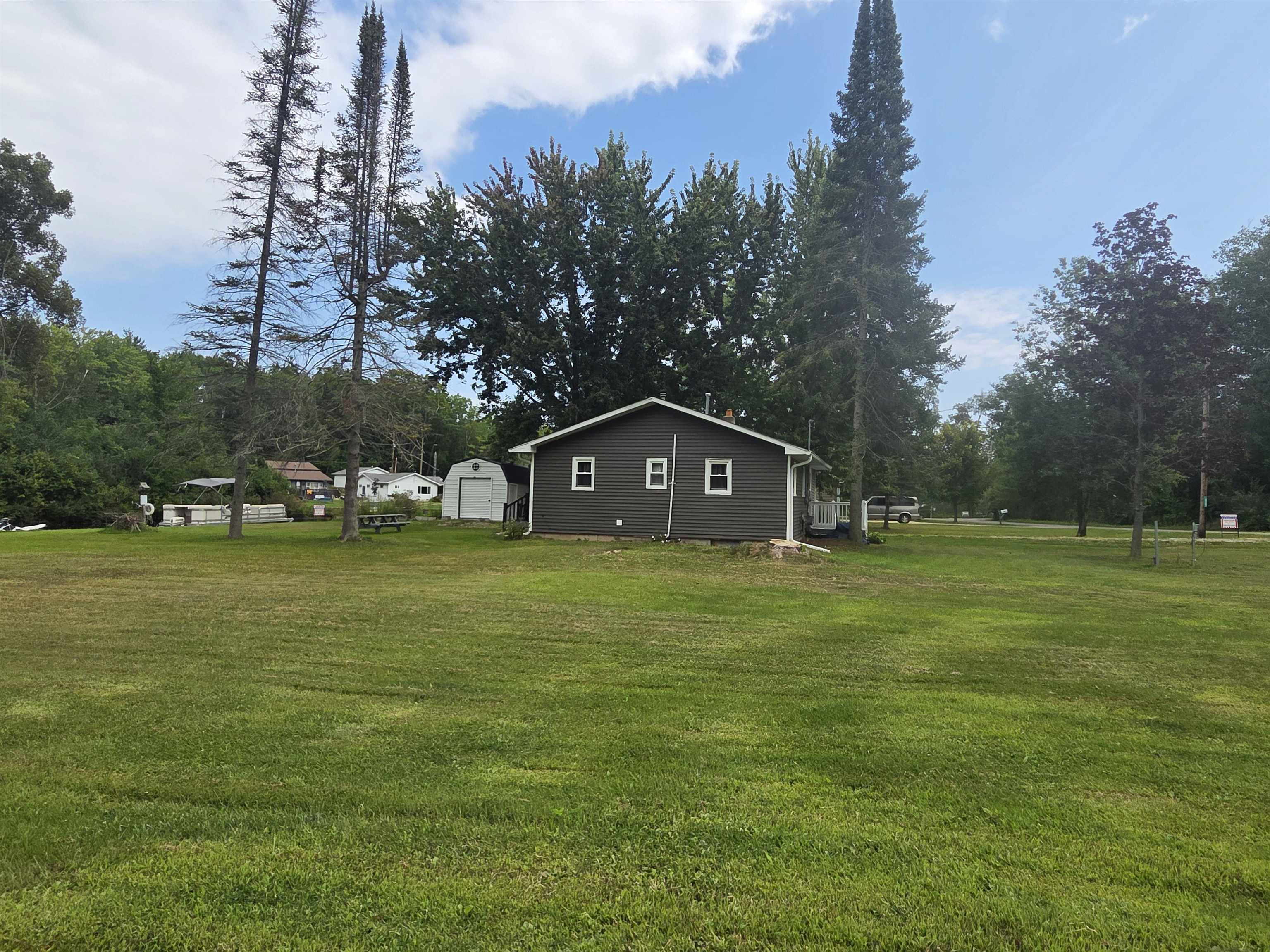 3rd image of 4737 Peninsula Rd, Hale, MI 48739 | MLS# 80072665